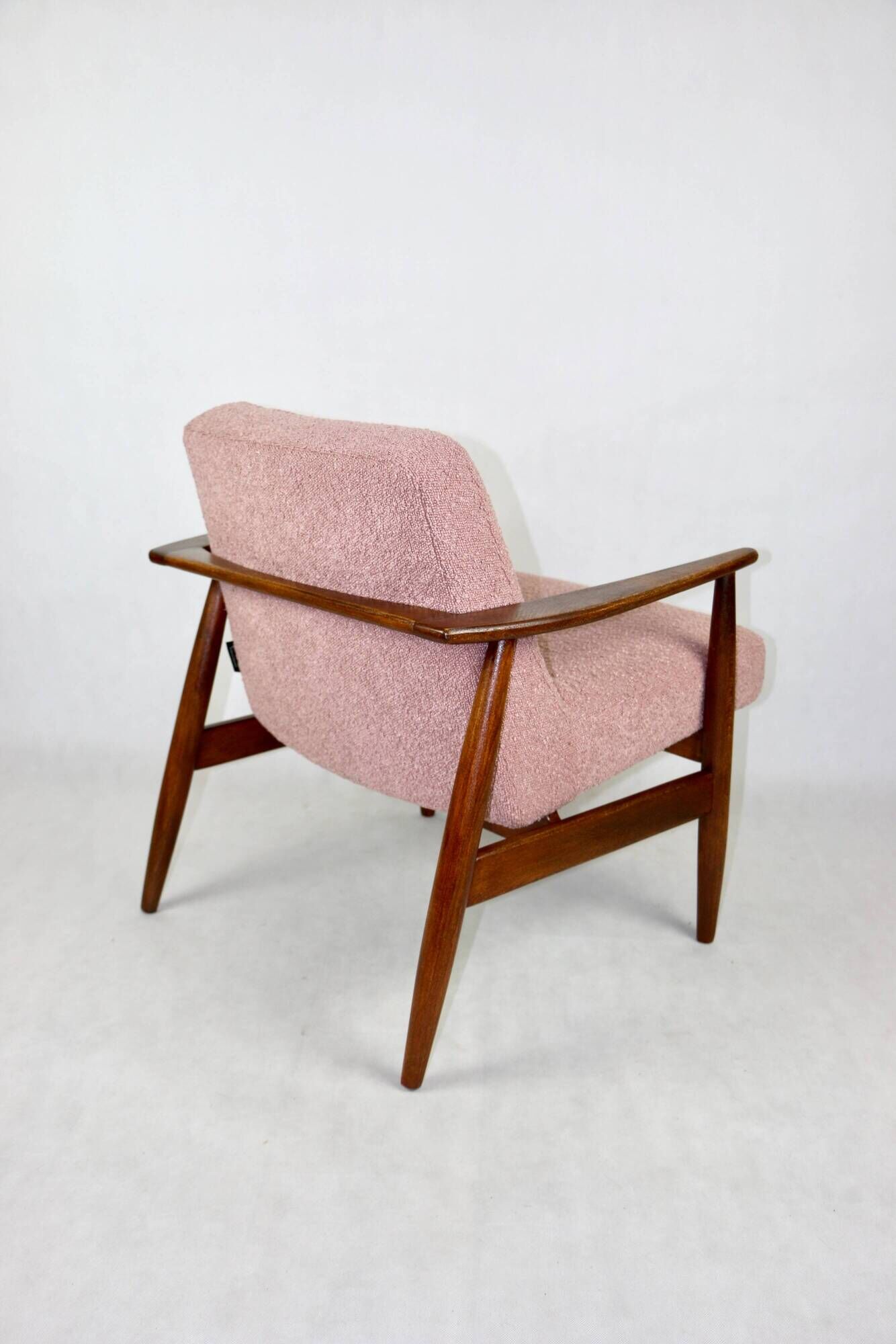Pink Boucle GFM63 Lounge Chair by J. Kedziorek, 1970s