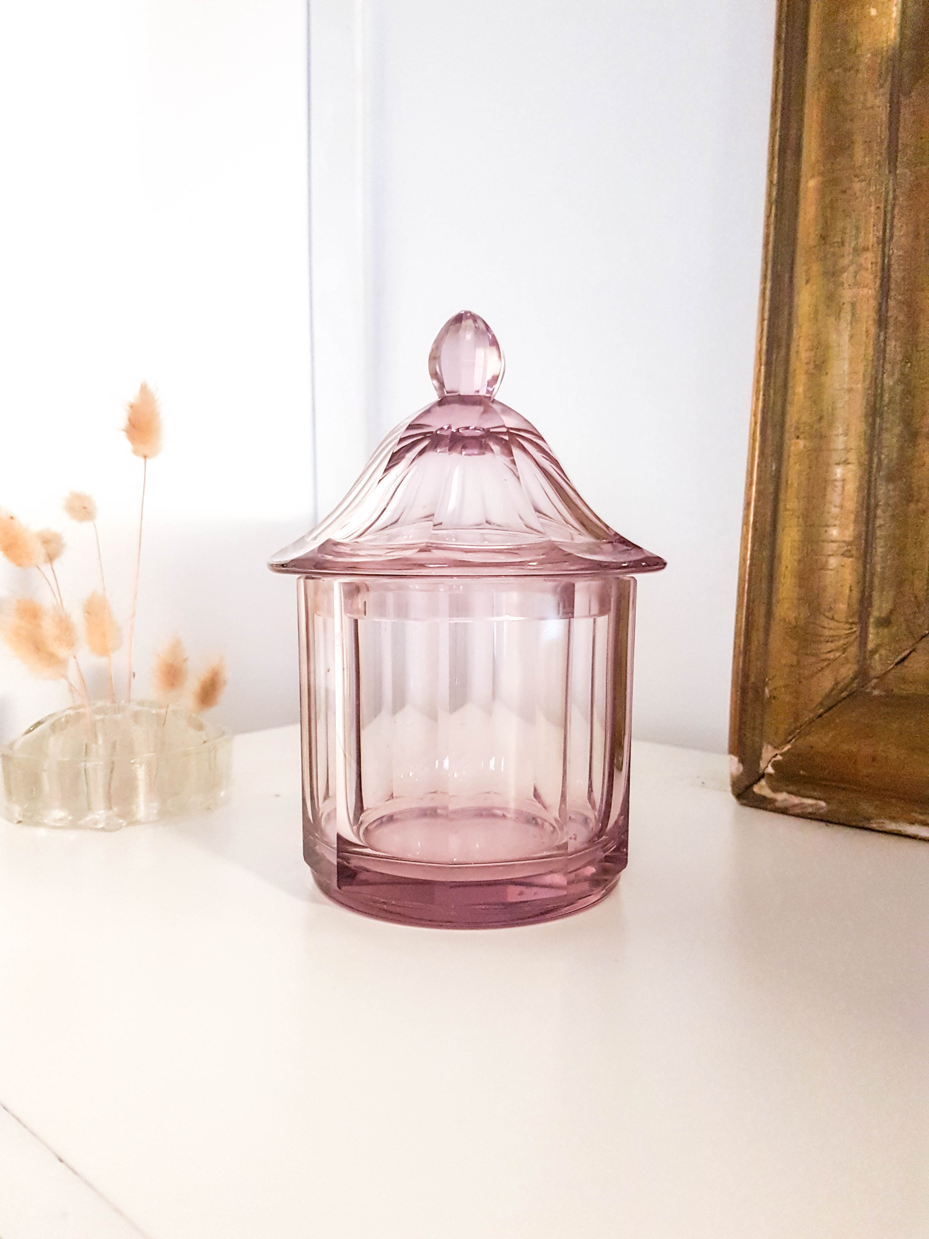 Candy pot in vintage purple glass