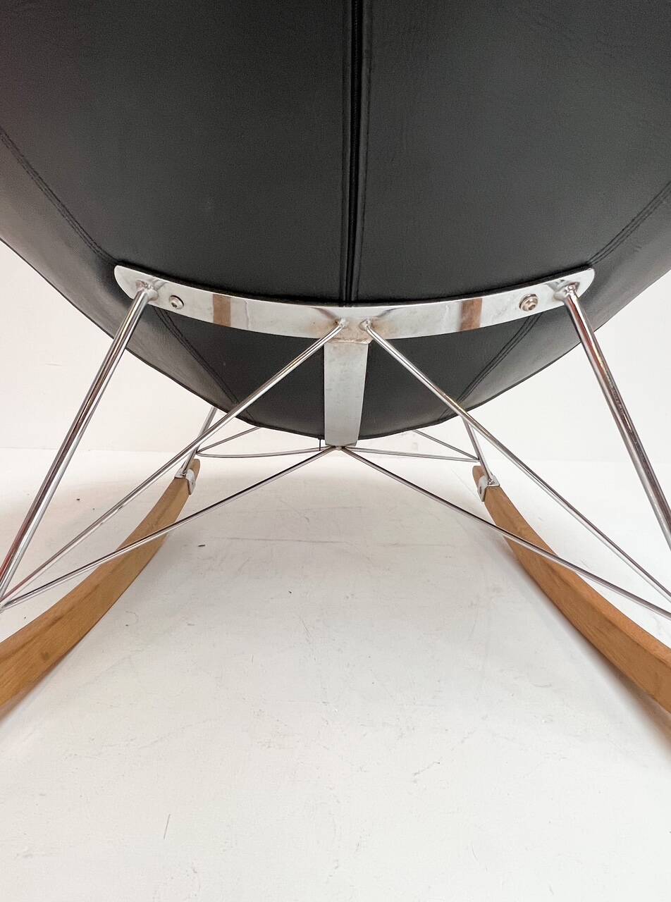 Donut design rocking chair, after 2000