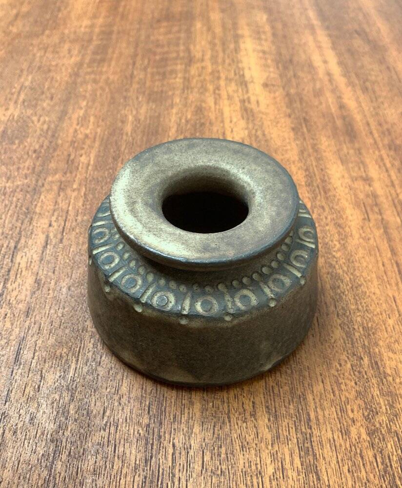 Brutalist mid-century studio pottery vase by Johannes Lessmann for Keramische Werkstatt Margaretenhöhe, Essen.