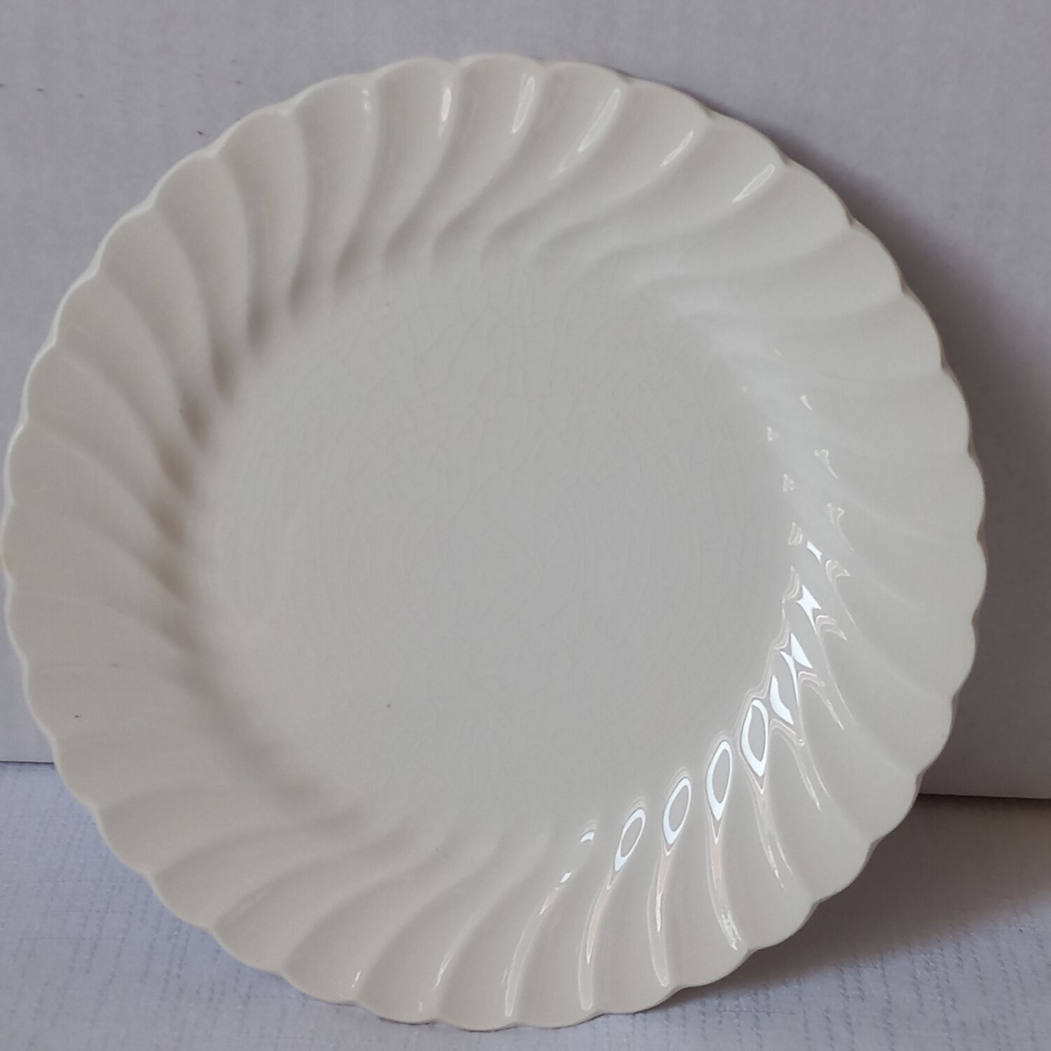 Regency Johnson Bros snowhite plates