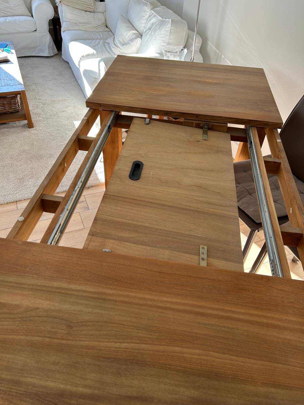 Ethnicraft teak dining table with slice extension
