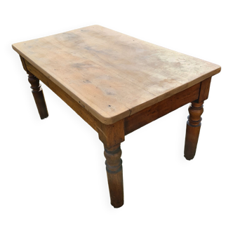 Bistro coffee table