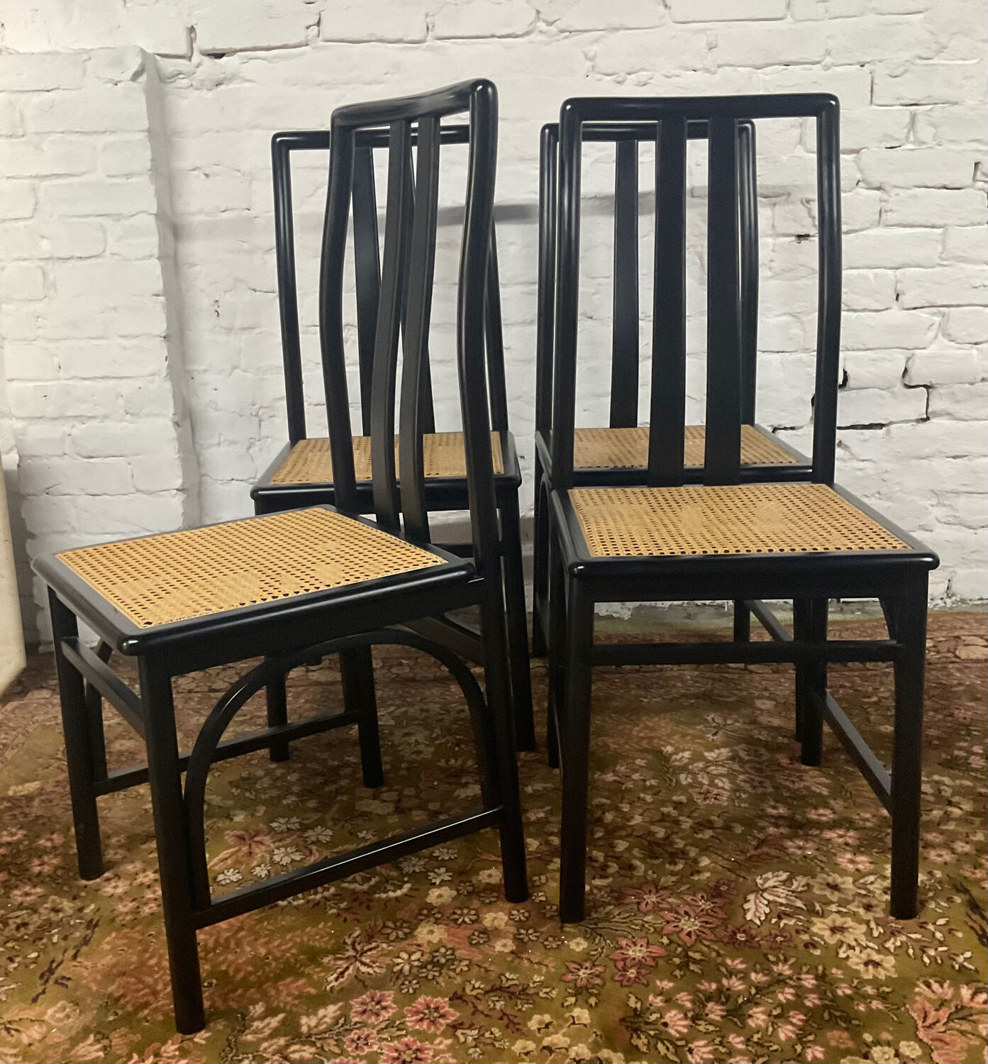 Series of 4 Annig Sarian chairs from the 80s