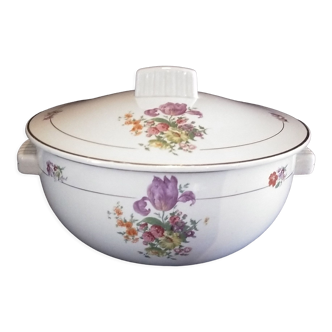 Tureen flowers decor