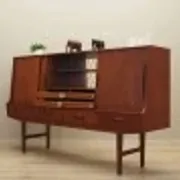 Buffet en teck, design danois, années 1960, production : Danemark