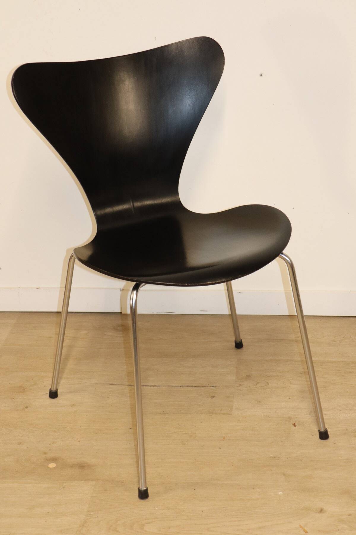 Chair Series 7 - First edition of 1955 - Arne Jacobsen for Fritz Hansen