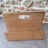 Caning magazine holder