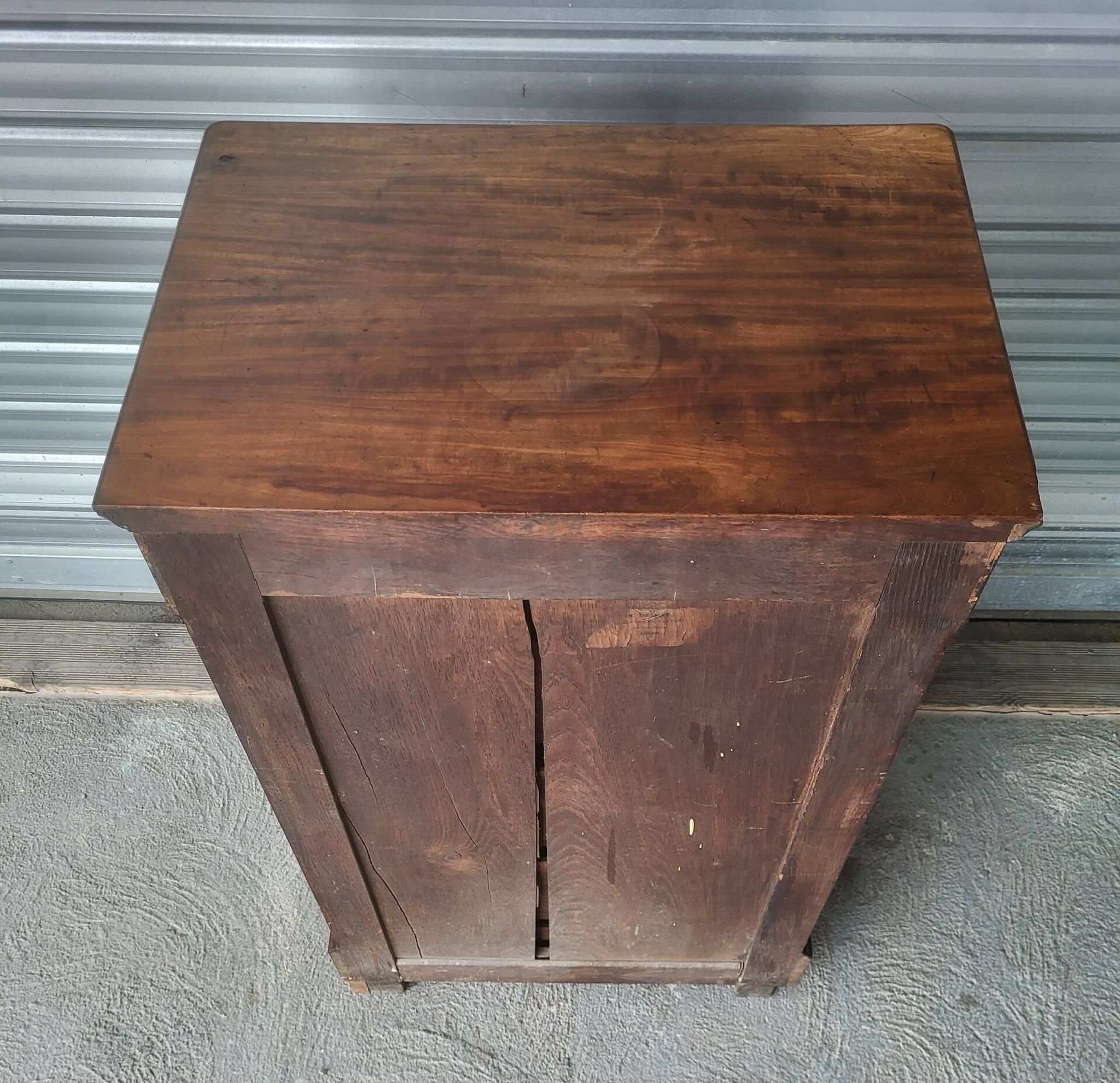 High chest of drawers Louis Philippe mid-19th century