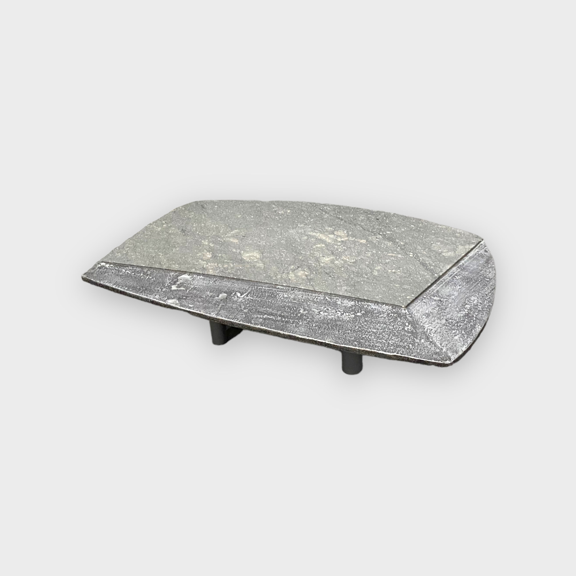 Table basse brutaliste en marble & fer de pia manu, années 1990