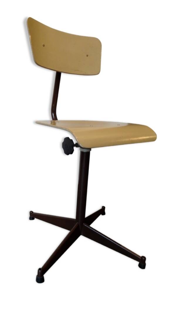 Chaise d atelier