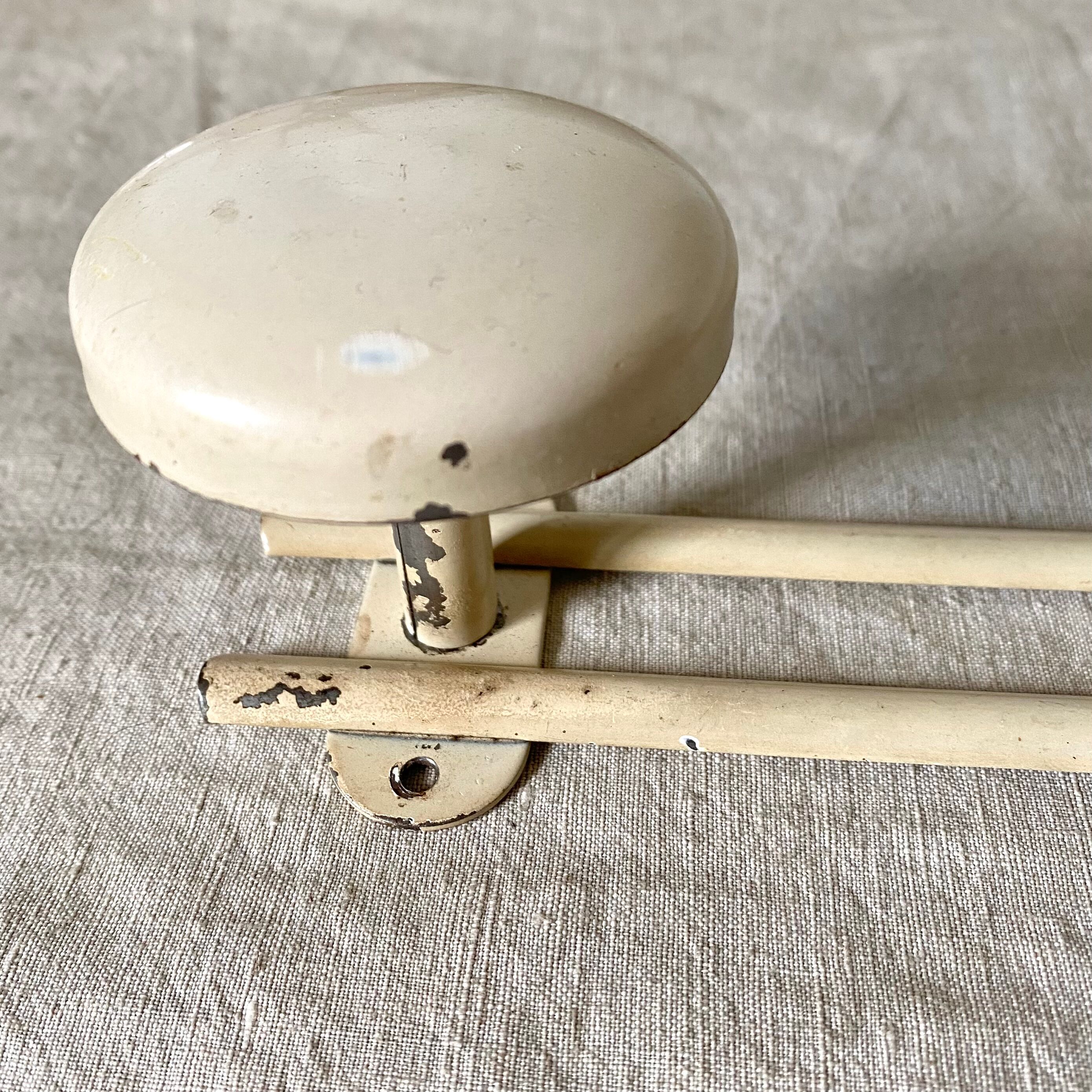 Coat rack 4 hooks 70s