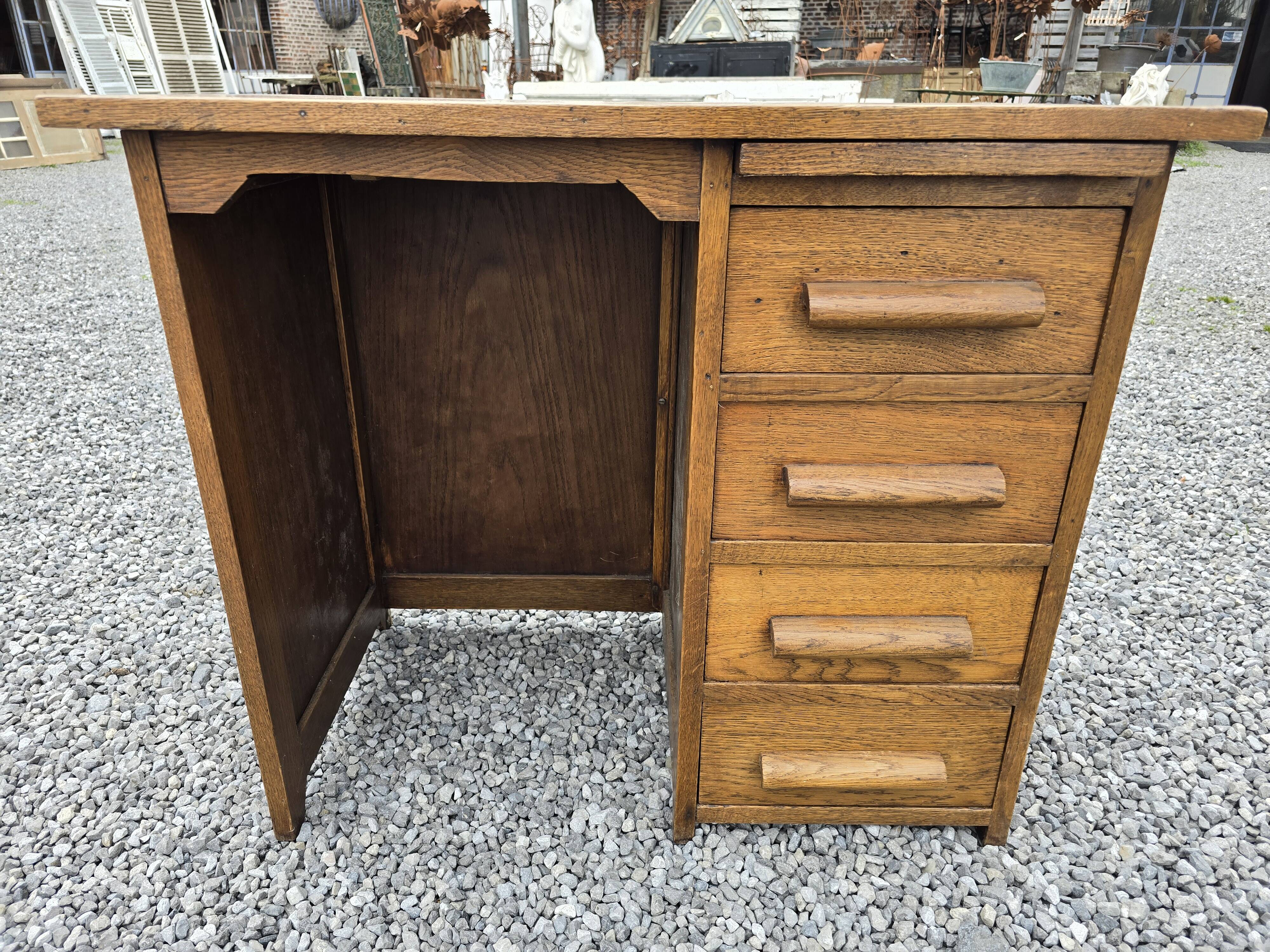 Oak children's desk with drawers