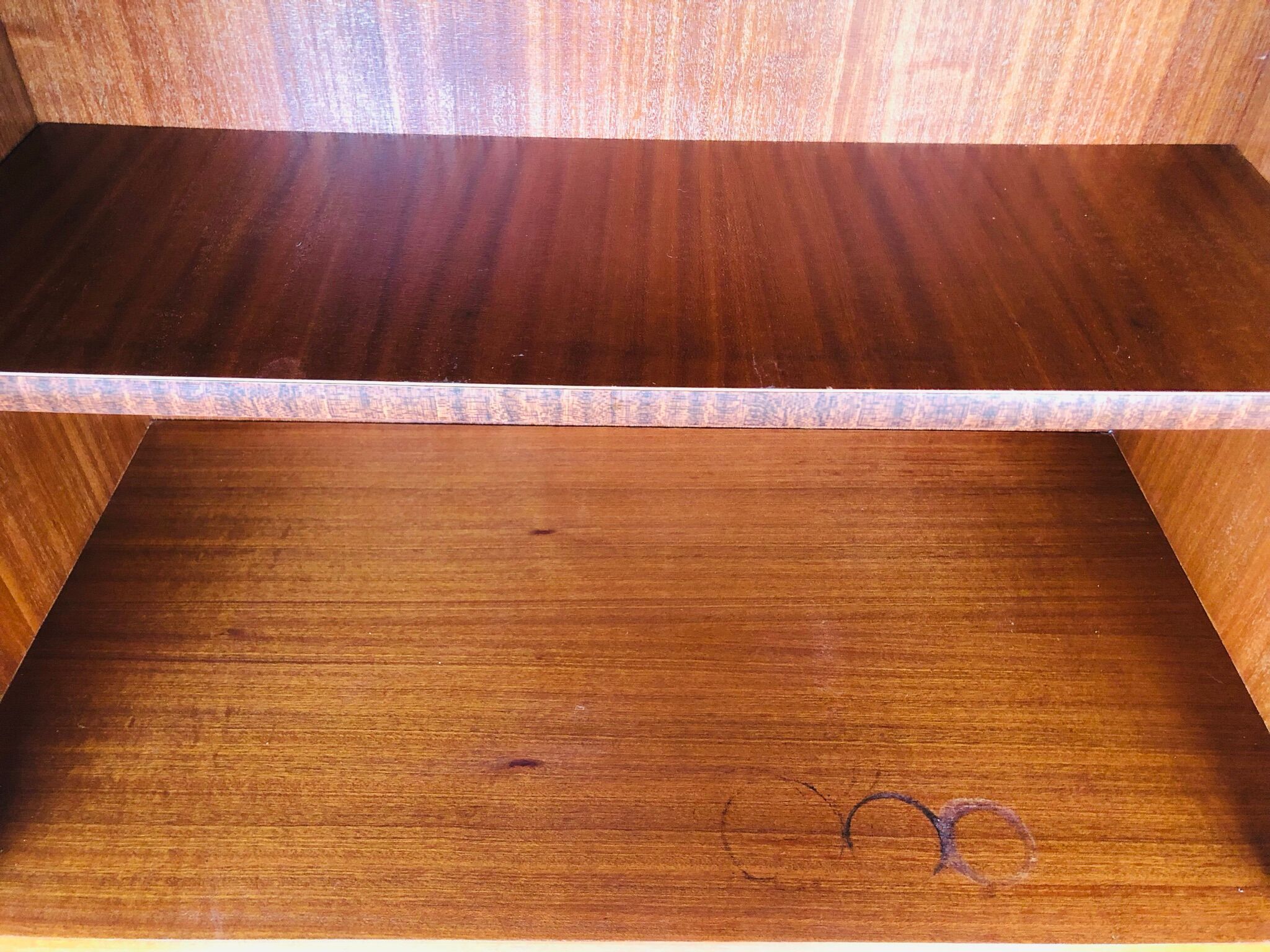 Storage cabinet with double compartment, metal feet circa 60's