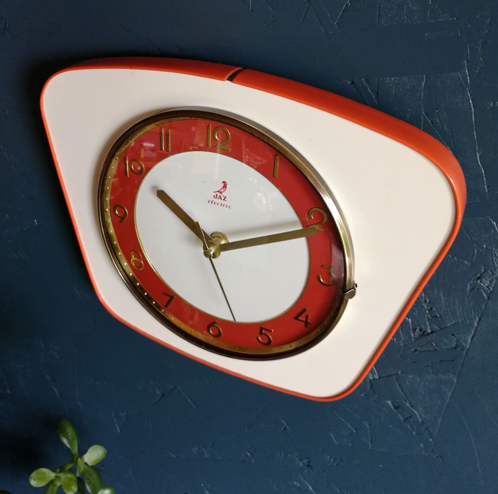 Vintage formica clock silent wall clock "Jaz white orange"