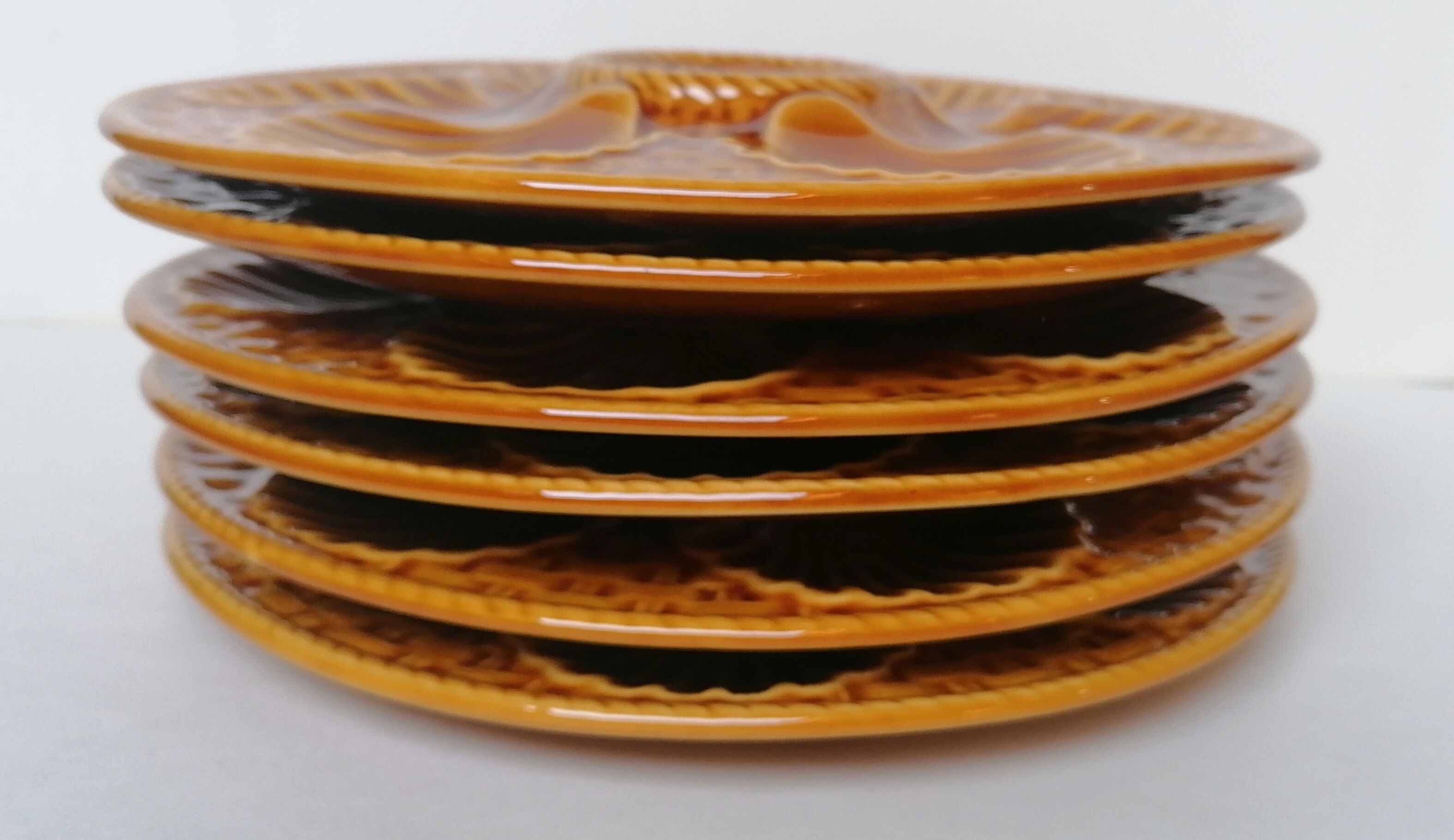6 oyster plates majolica barbotine Longchamp