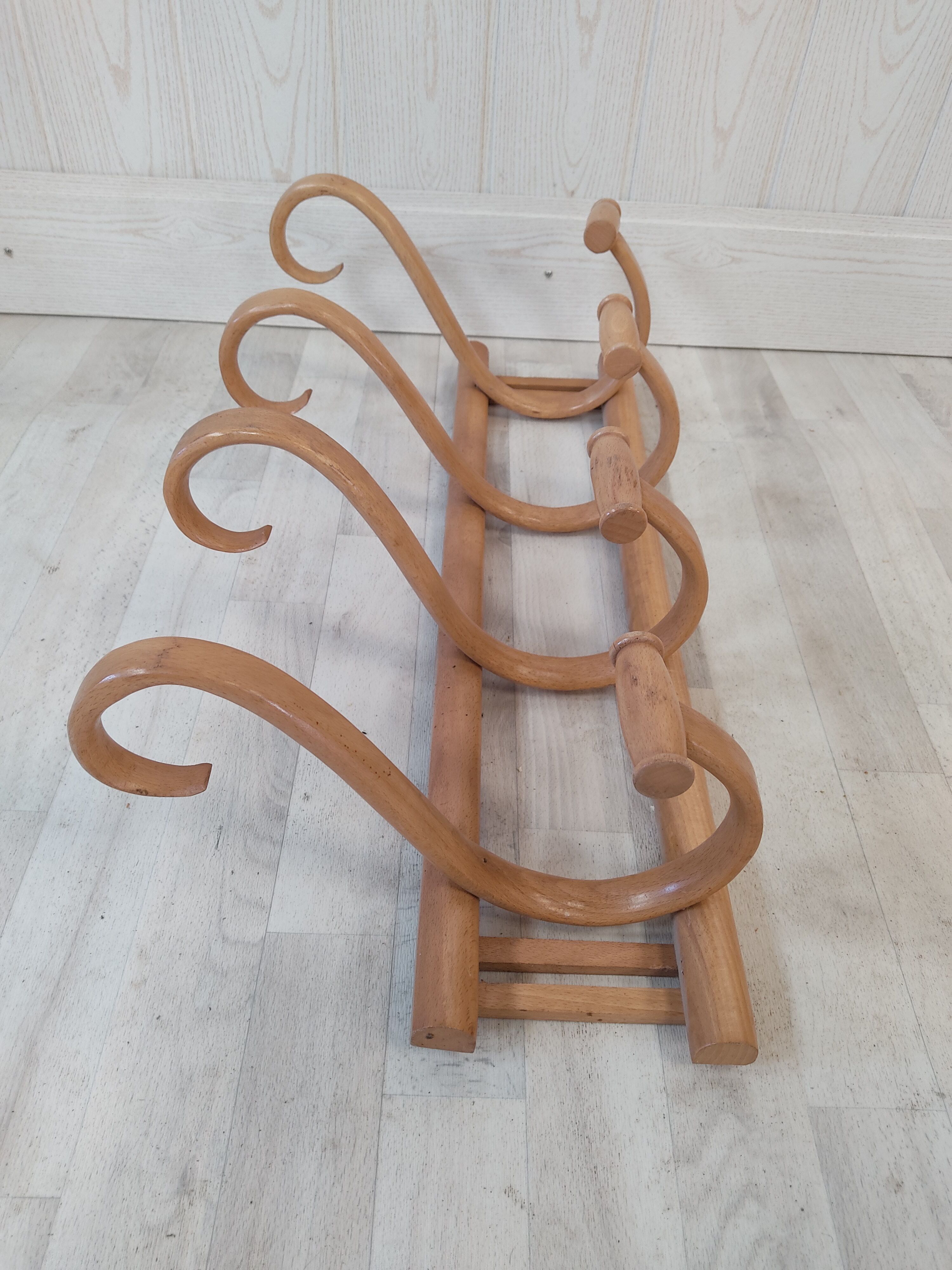 Bistro wall coat holder