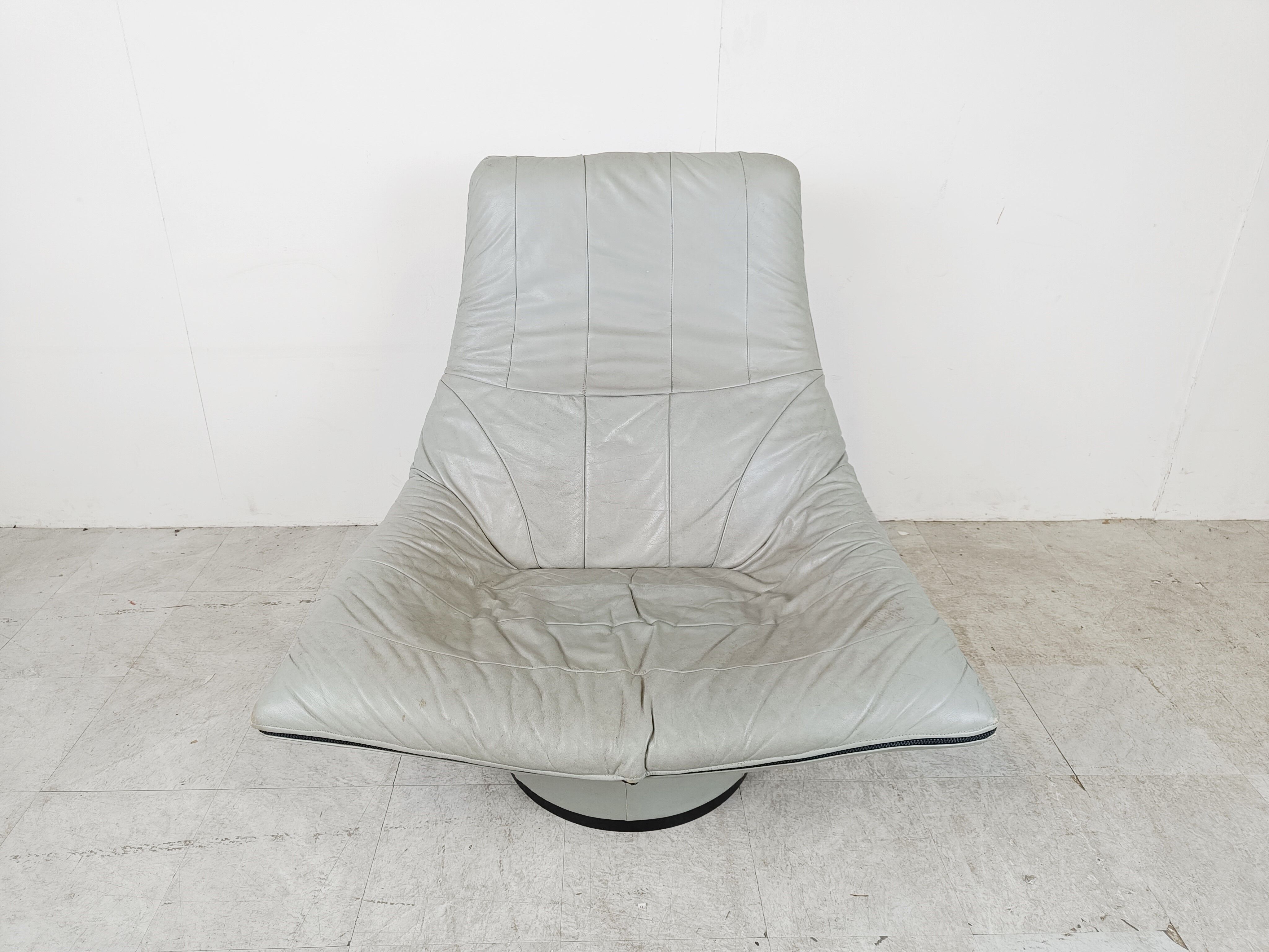 Vintage leather lounge chair by Gerard van den Berg, 1970s
