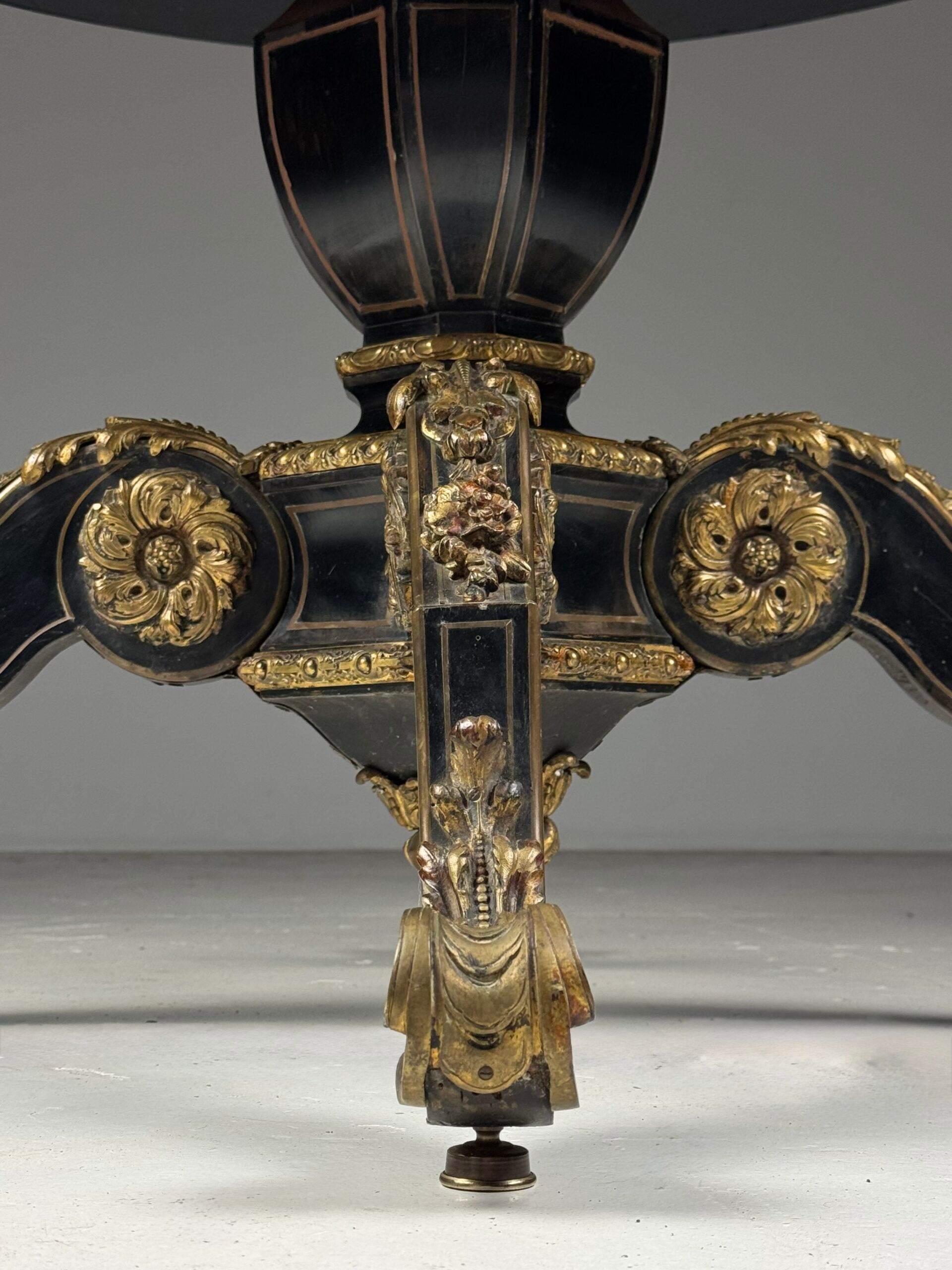 Table de centre Napoléon III, 19e siècle