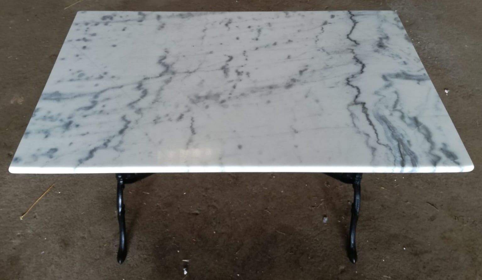 1900 bistro table in carrara marble and cast iron footing
