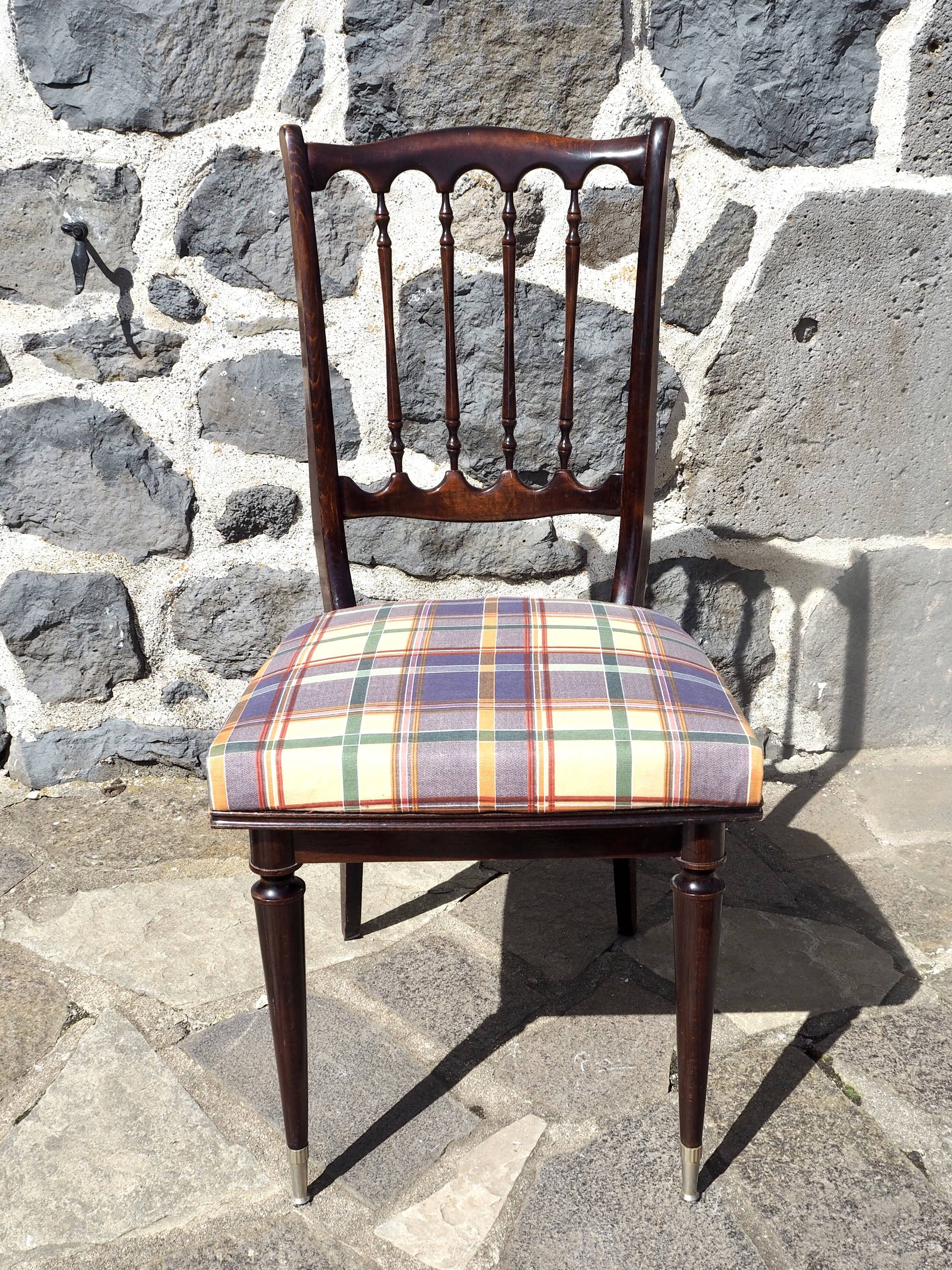 Set of 6 chairs in lacquered wood and fabric
