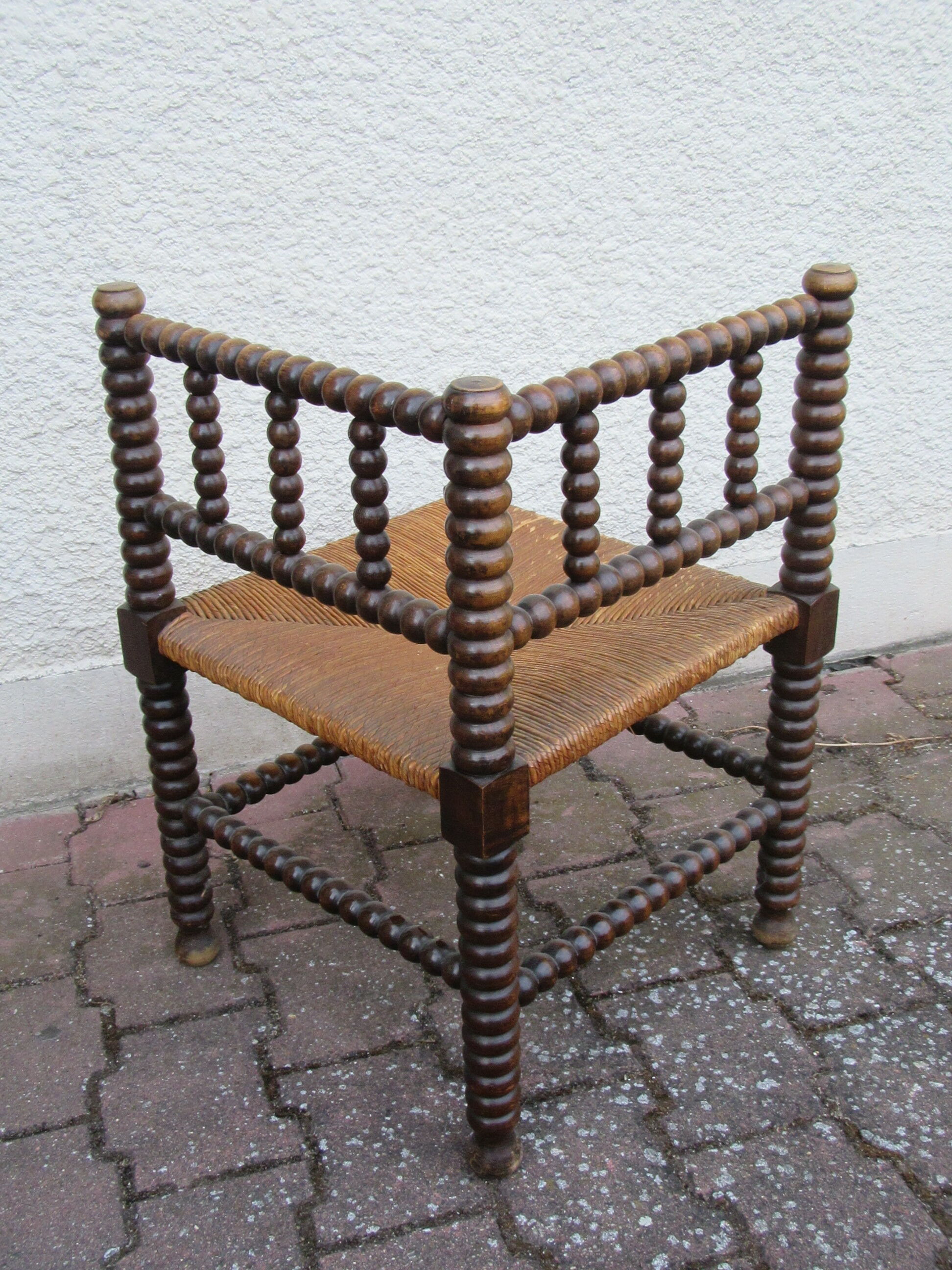 Off-white oak corner armchair