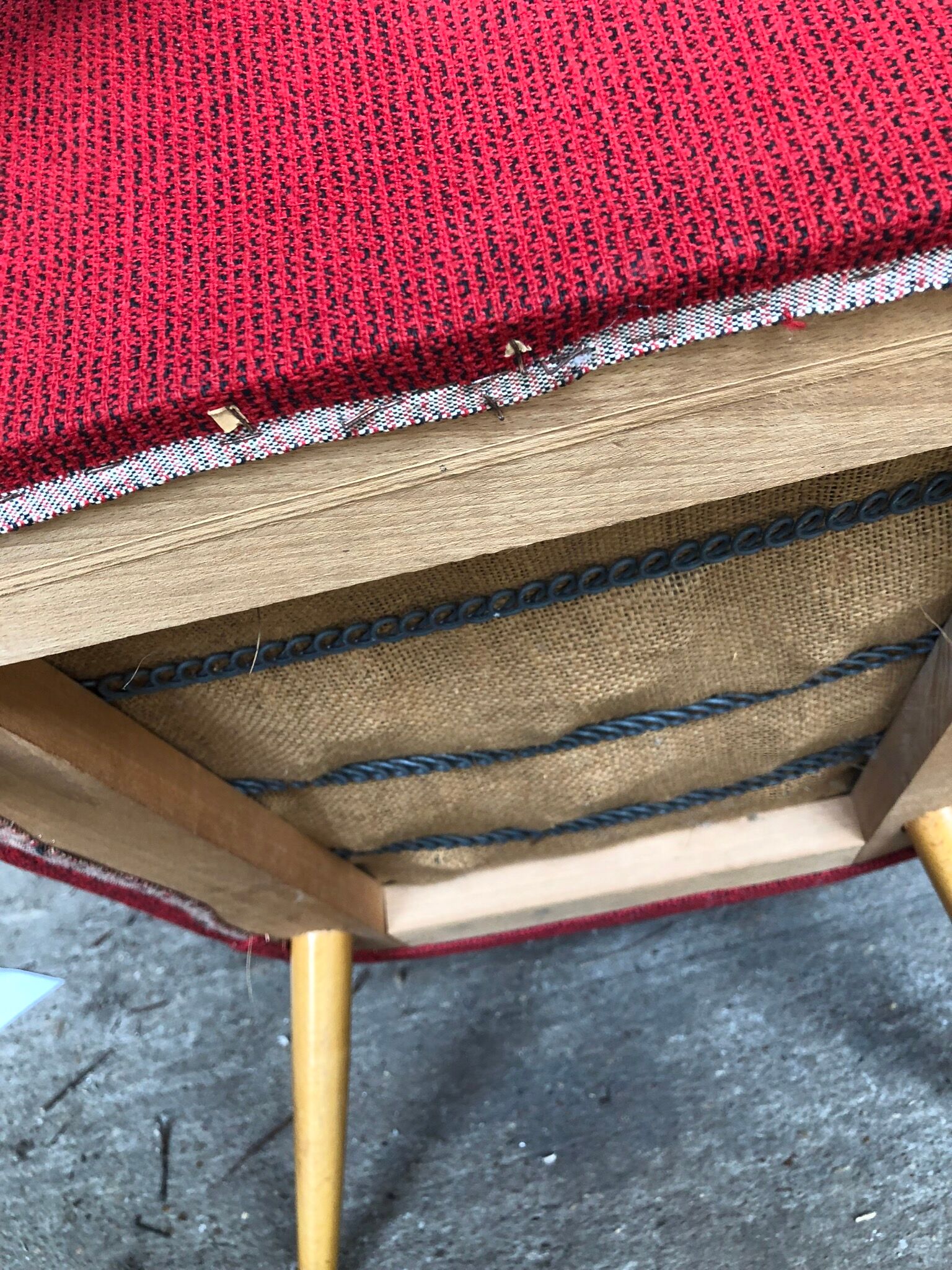 Vintage red cocktail armchair with compass feet