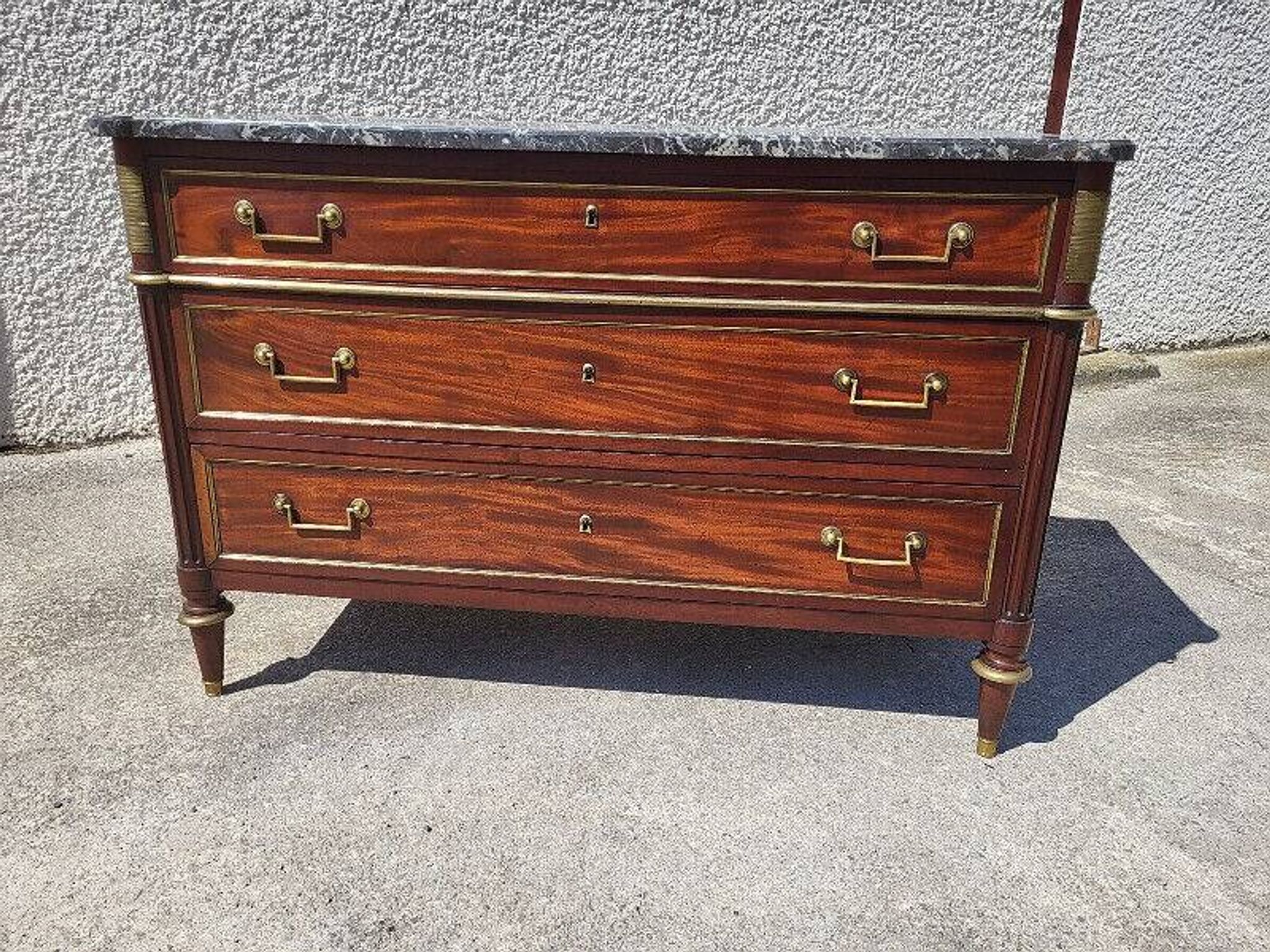 Louis xvi mahogany chest of drawers with 3 drawers from the 19th century