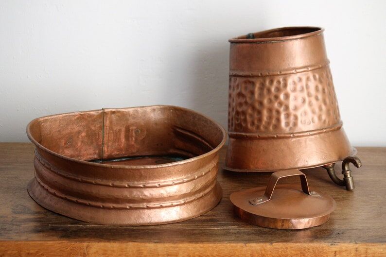 Decorative hammered copper fountain