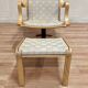 Grand fauteuil pivotant et son ottoman "design scandinave".