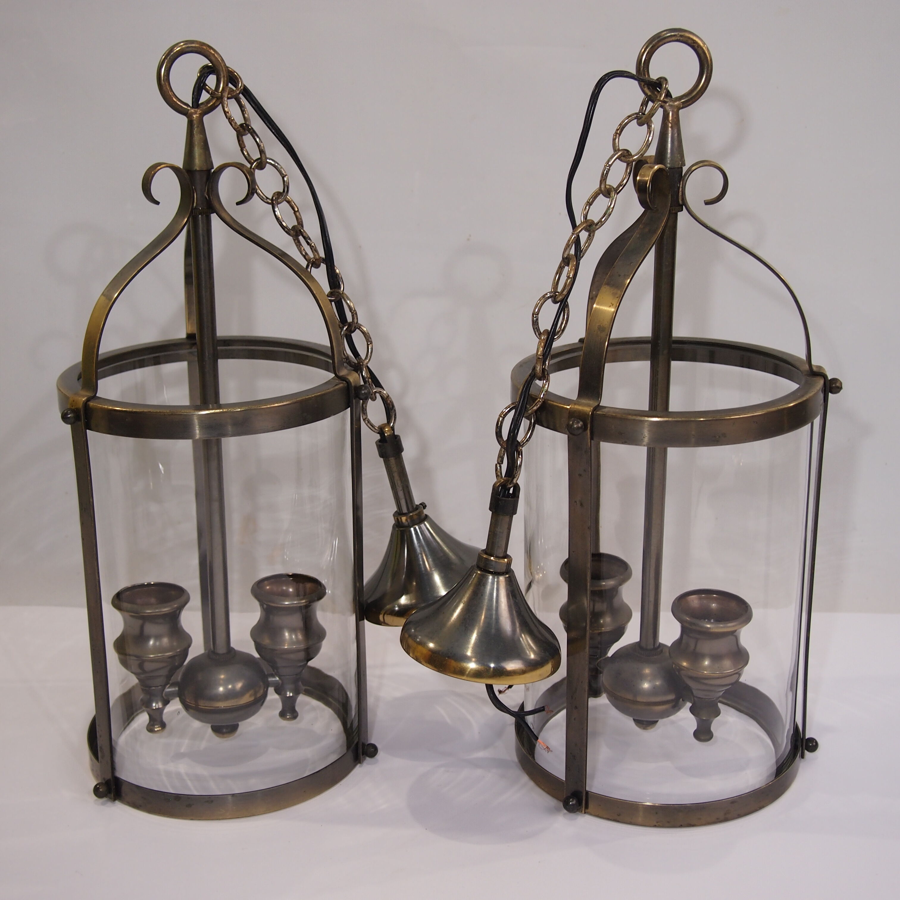Pair of Vintage Lantern/Brass Suspension