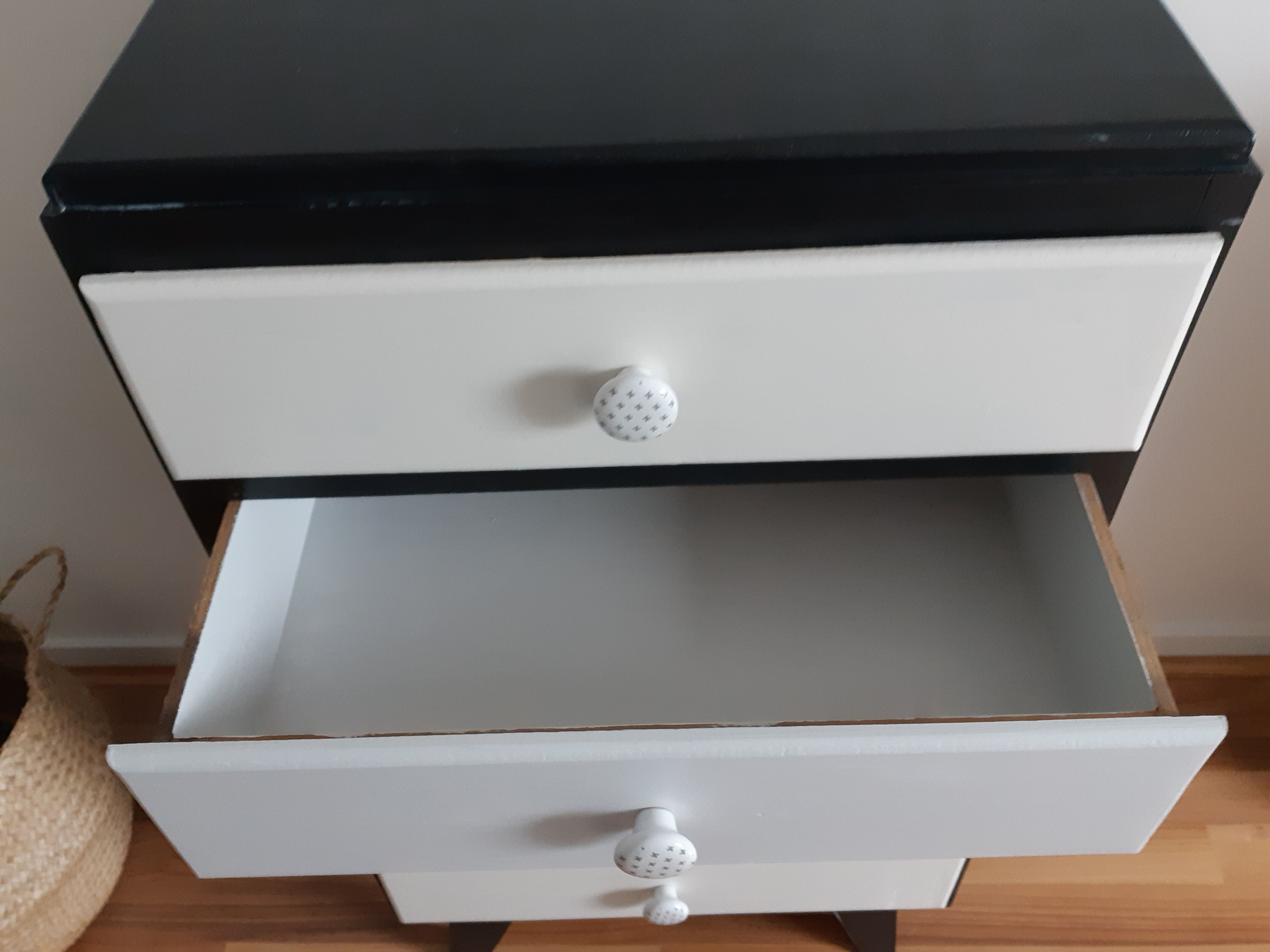 Vintage feet compass dresser