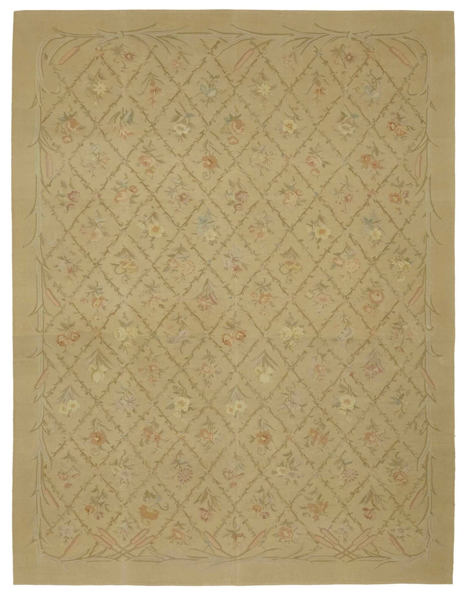 Handmade European Vintage Aubusson Kilim 272 cm x 360 cm
