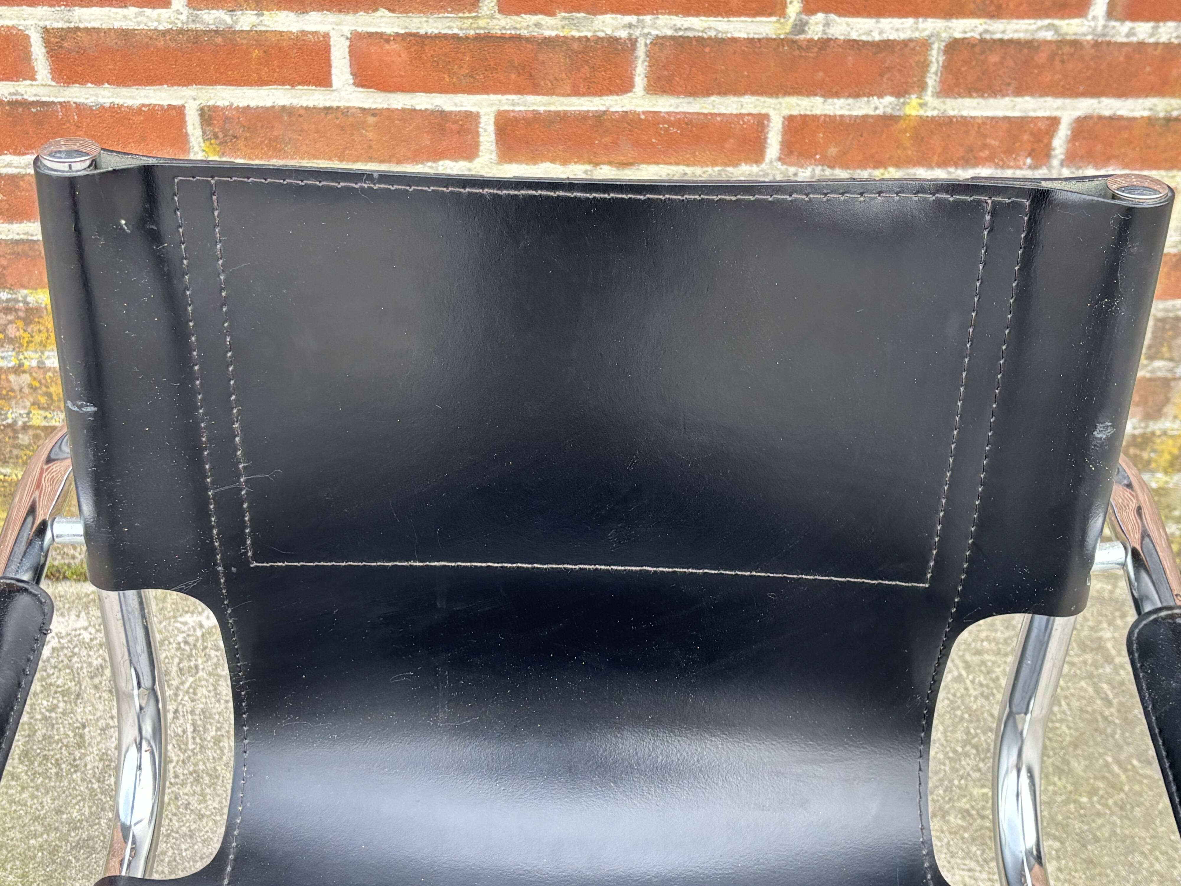 Set of 4 design cantilever chairs black and chrome design made in Italy