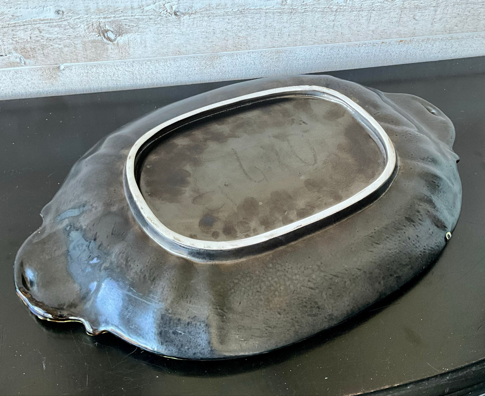 Soup tureen Émaux des Dunes and its tray