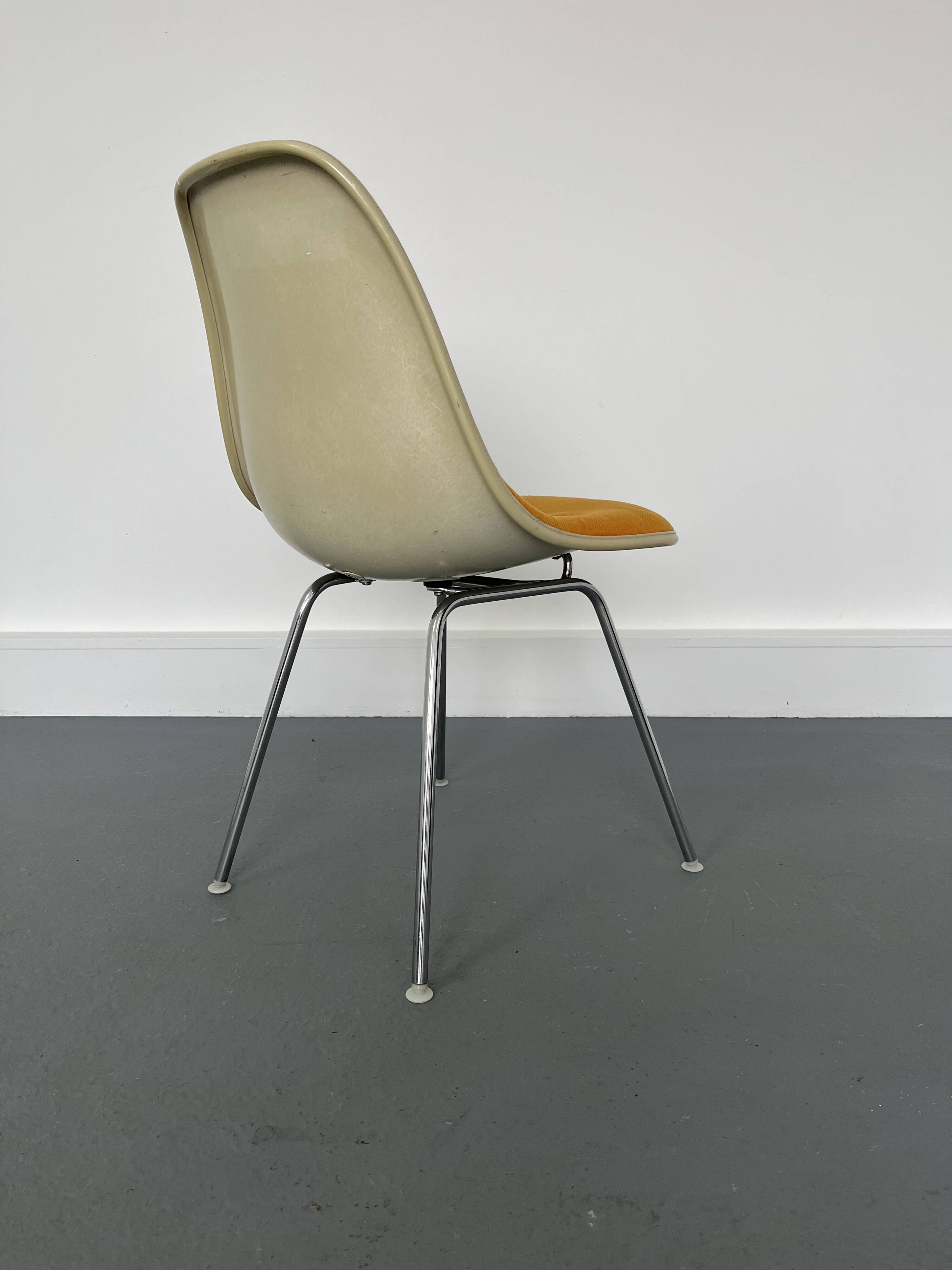 Chair by Charles & Ray Eames for Herman Miller, 1960