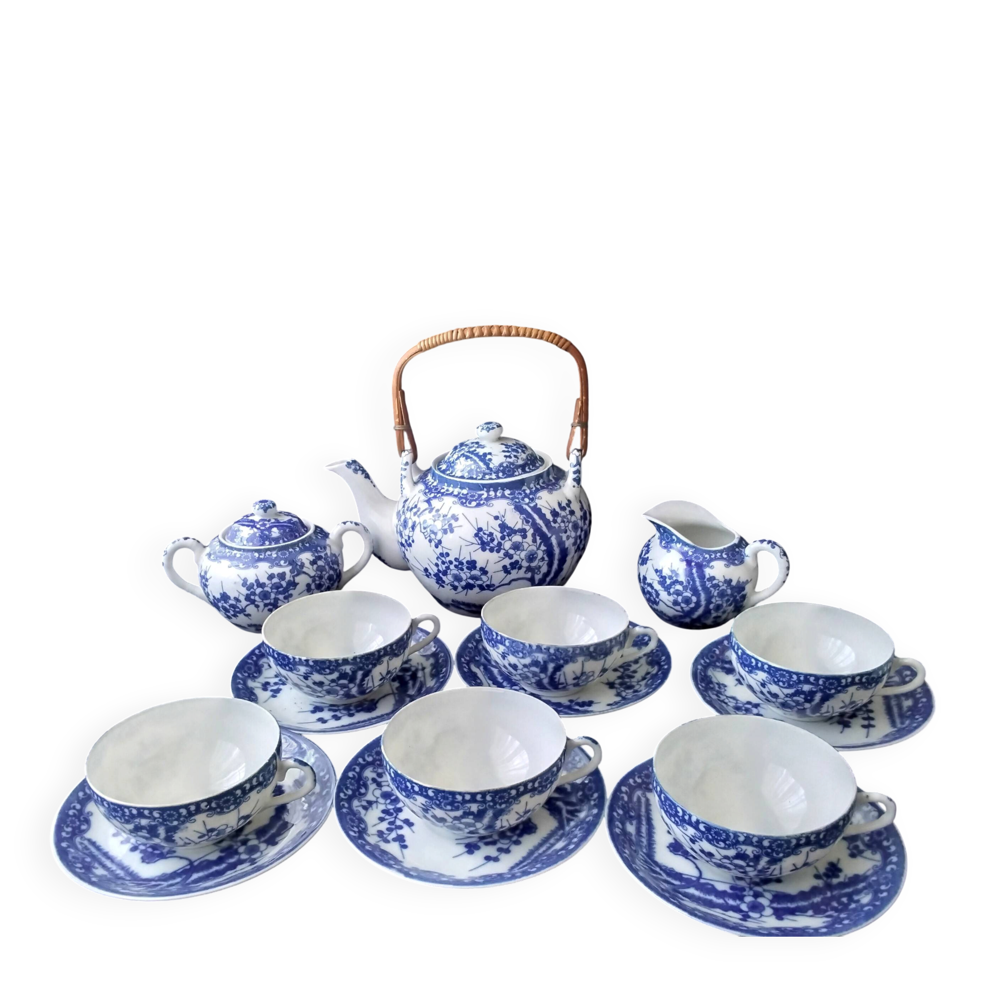 Service à thé en porcelaine du Japon