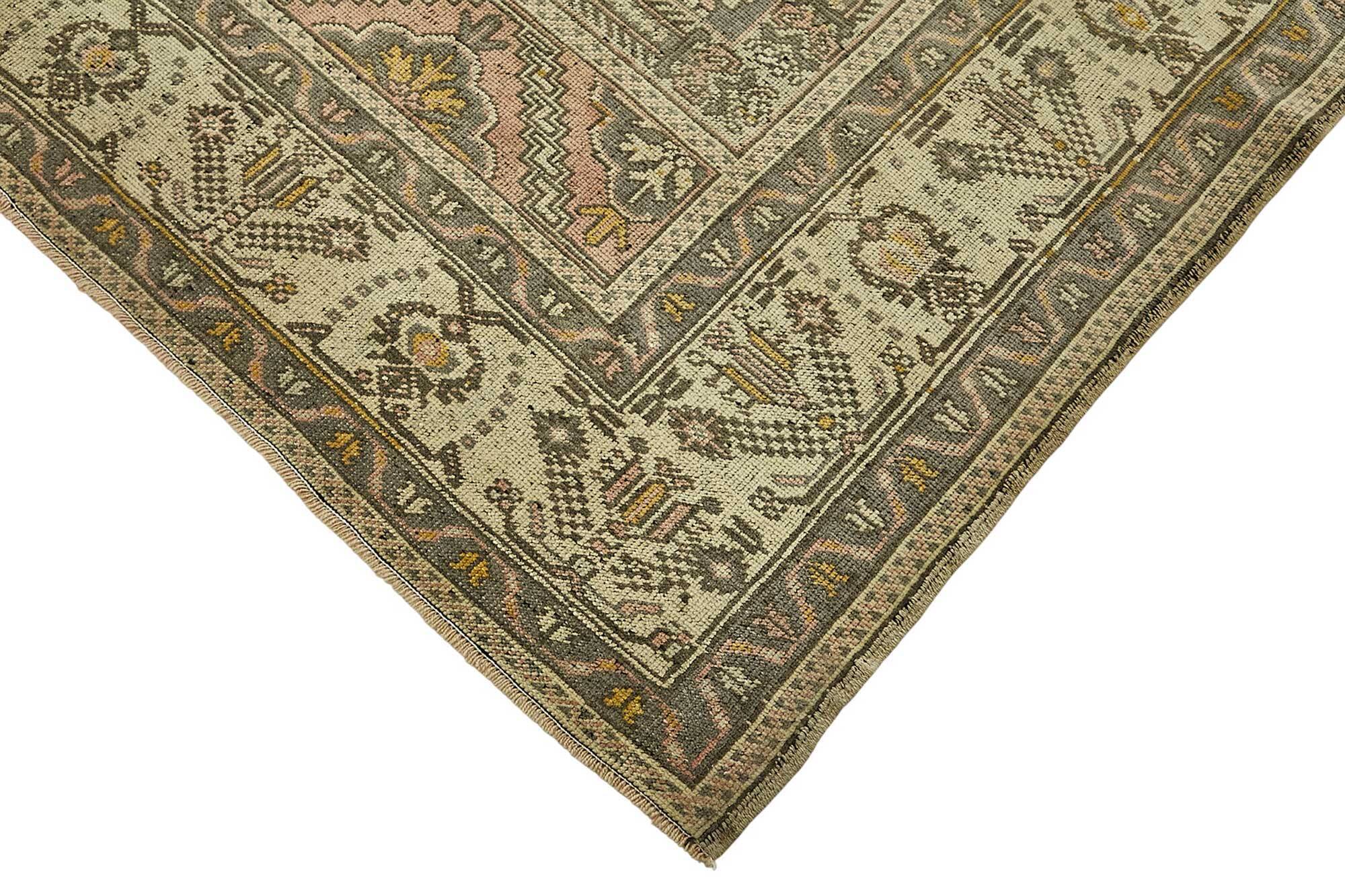 Turkish Vintage Anatolian Rug 202 cm x 345 cm