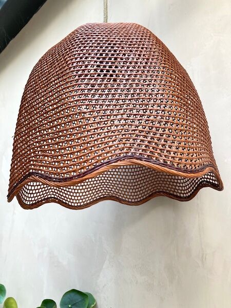 Wicker suspension tulip shape