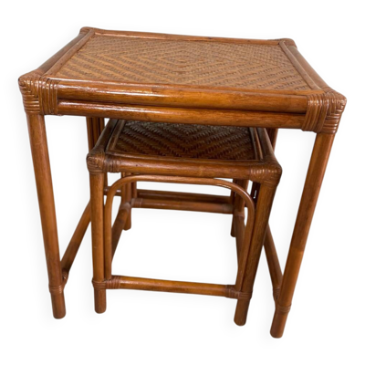 Tables gigognes en rotin