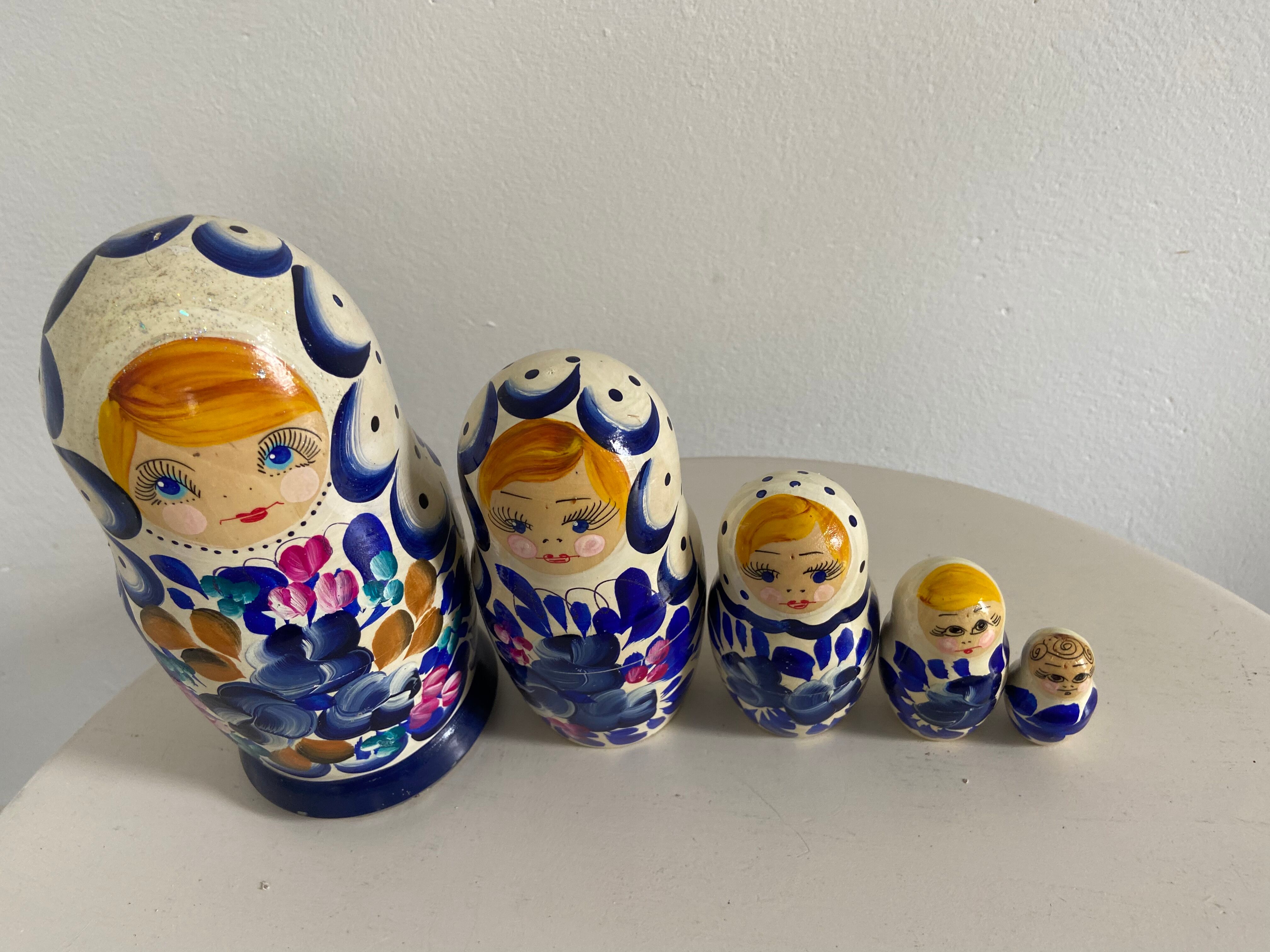 Poupées Russes