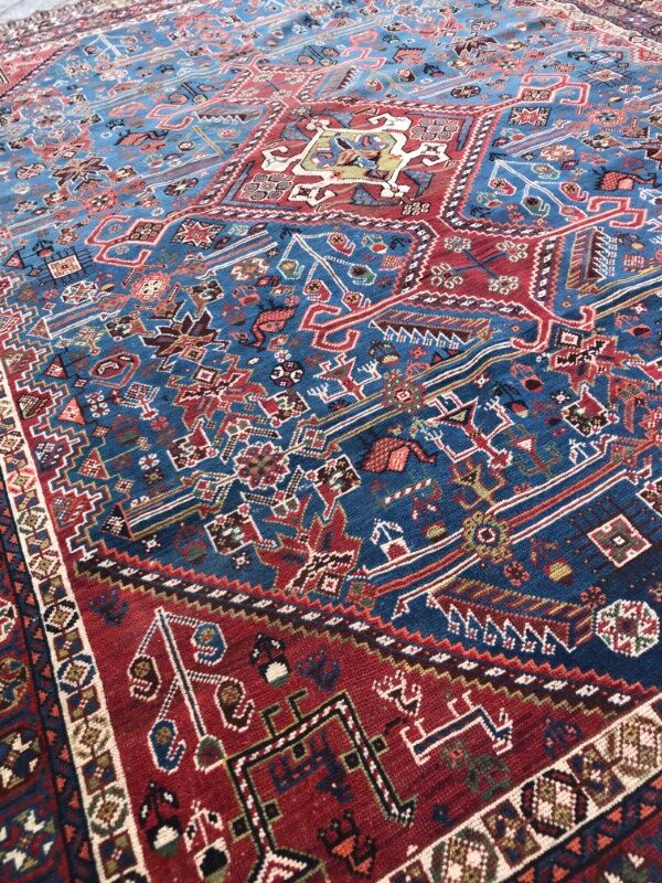 Former carpet Persian Ghashghai done hand 145 X 189 CM