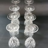 Huit verres à pied cristal taillé Saint Louis