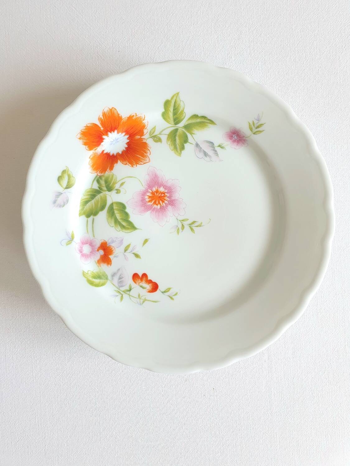 Assiettes à dessert vintage