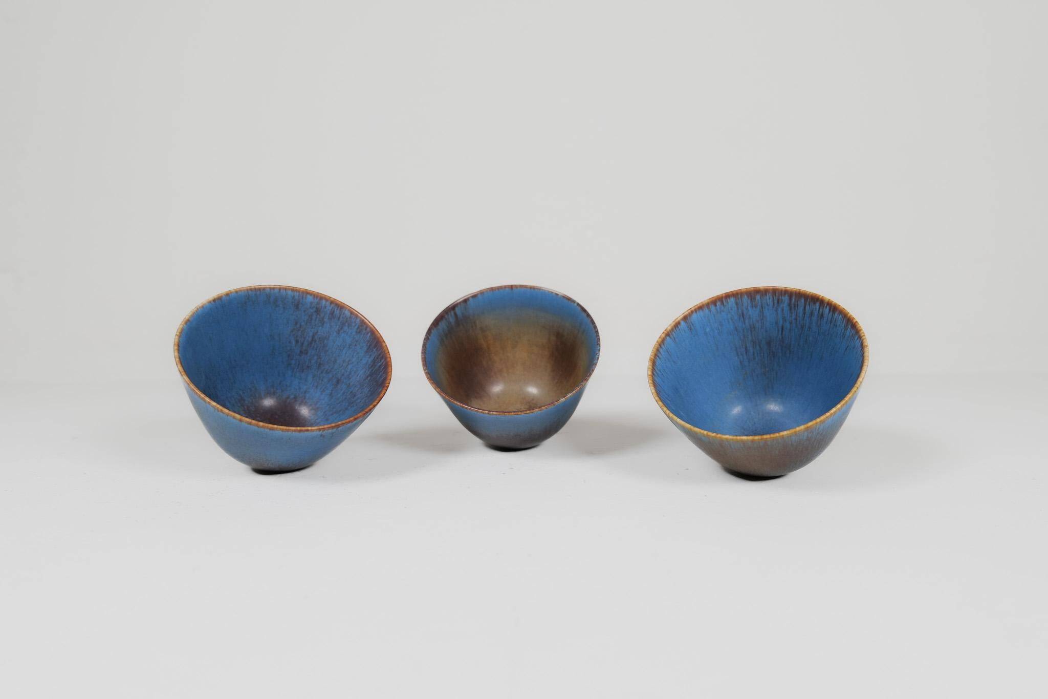 Mid-Century Modern Set of 3 Bowls Rörstrand Gunnar Nylund, Sweden, 1950s