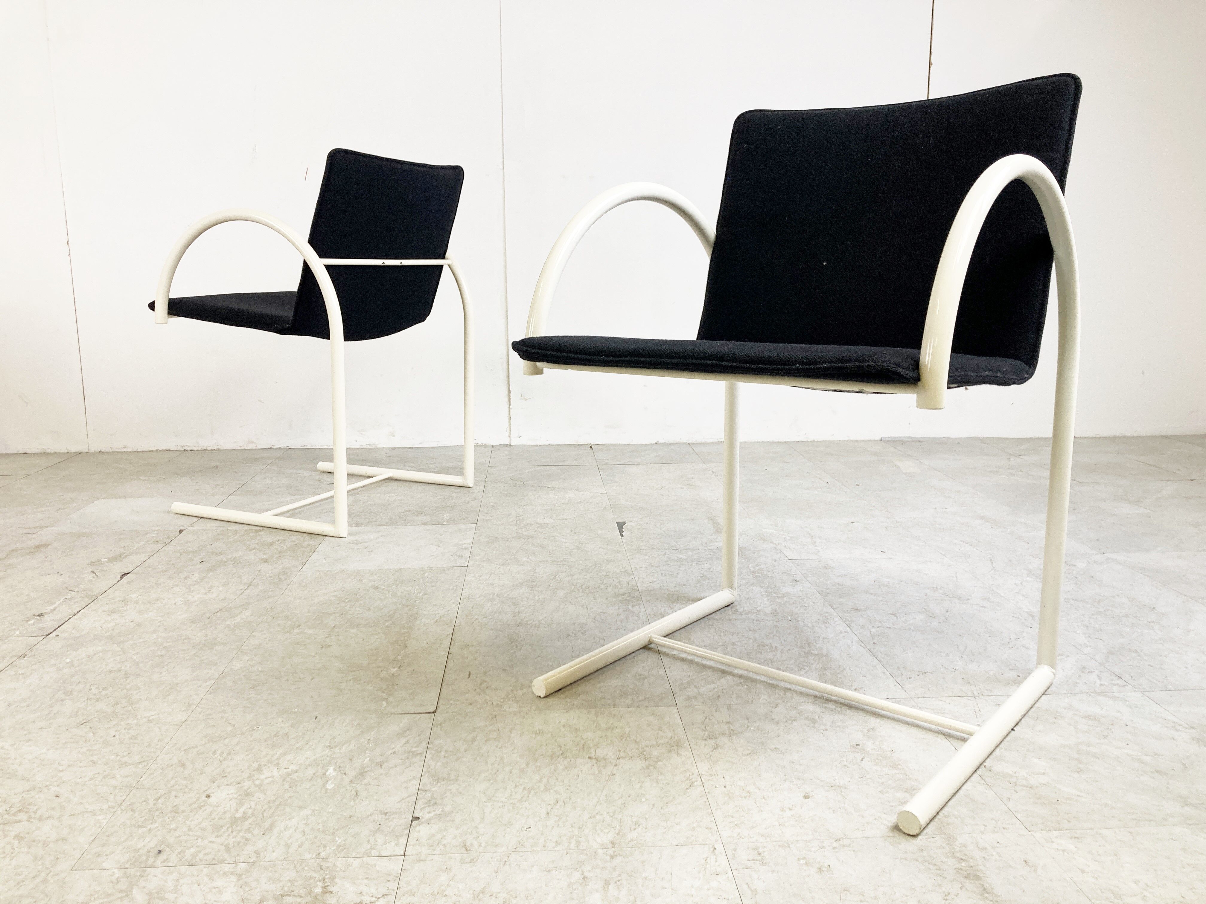 6 postmodern cirkel dining chairs by Metaform, 1980s