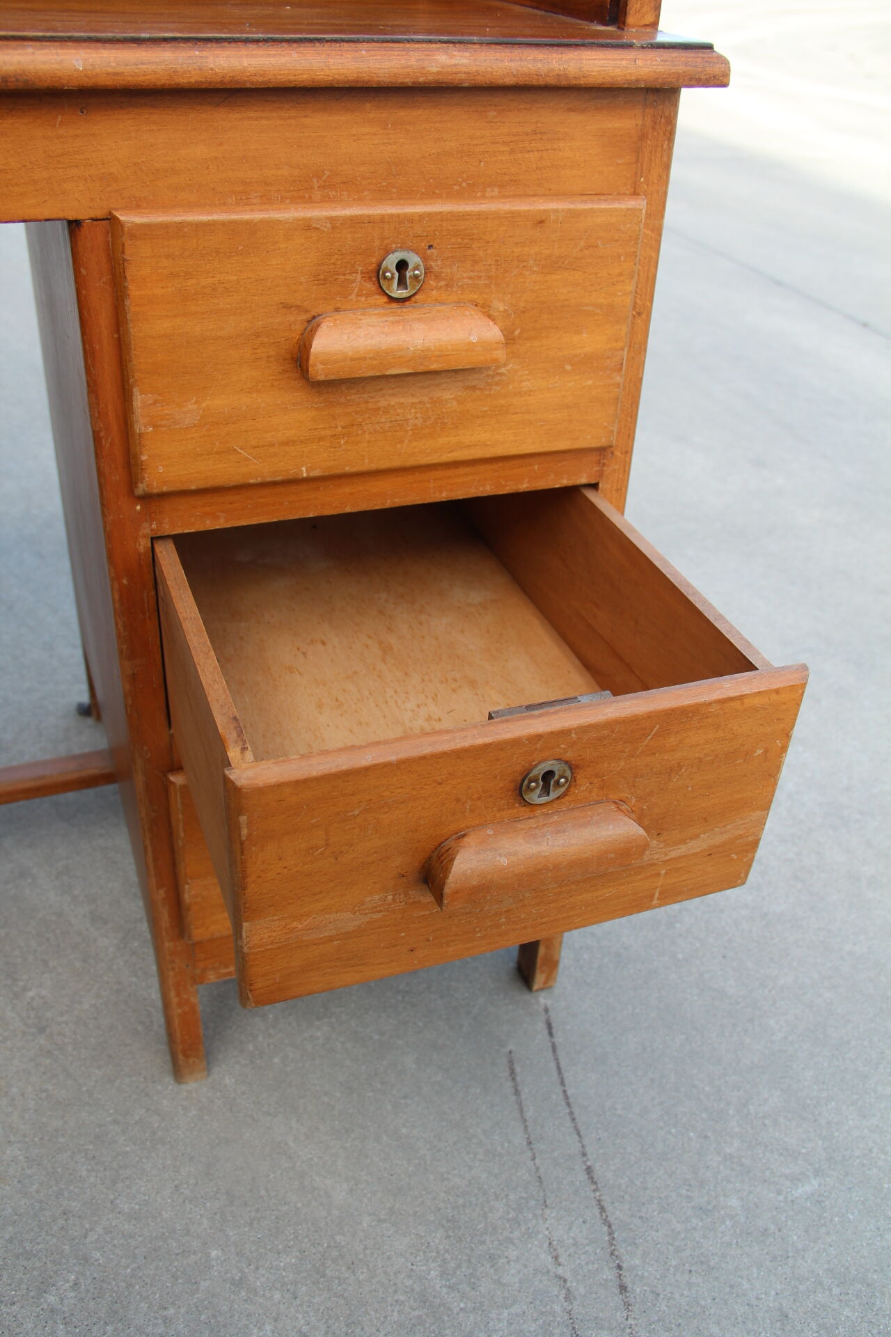 Small art-deco teacher's office