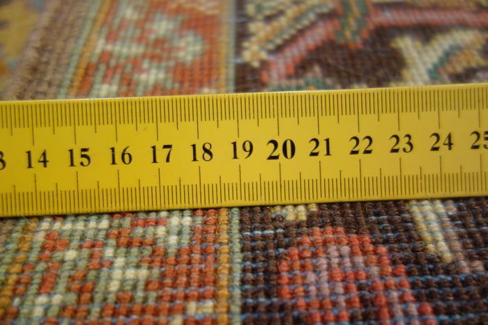 Tabriz persian carpet - 240x170 cm