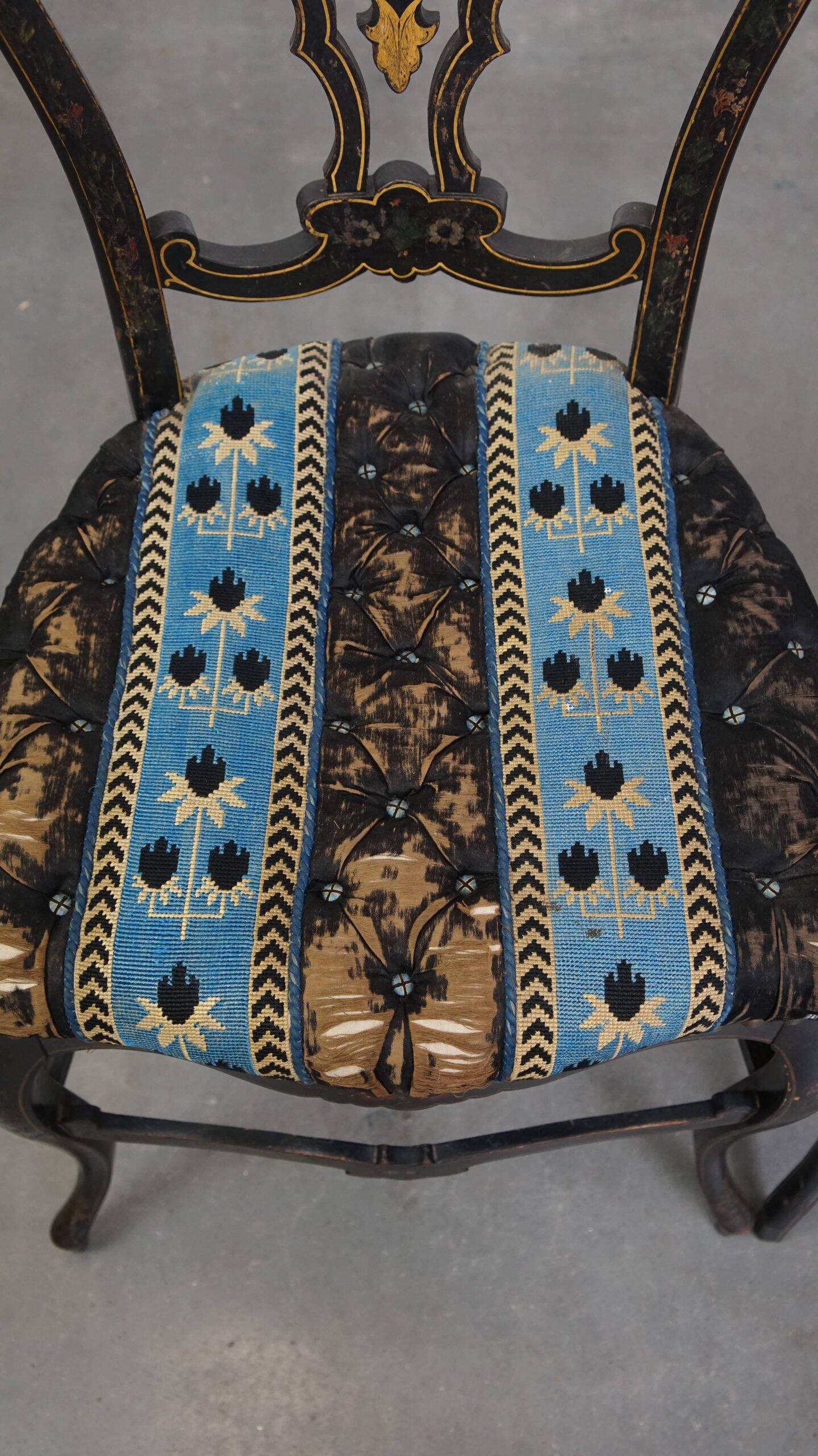 Set of 4 antique French Napoleon III chairs inlaid with mother-of-pearl