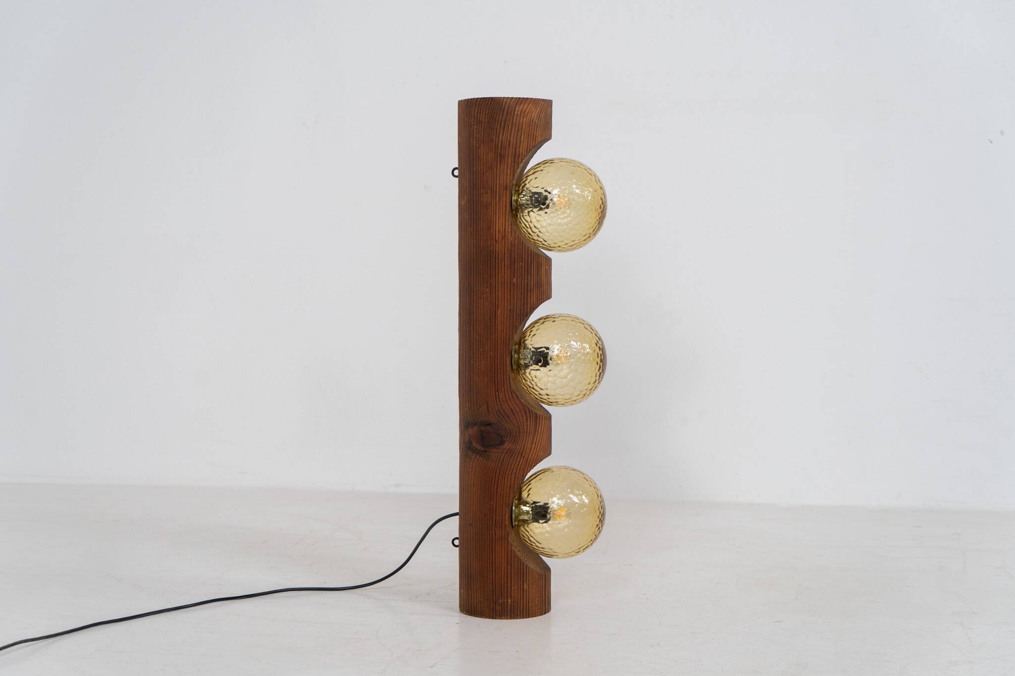 Sculptural solar lamp by Temde Leuchten